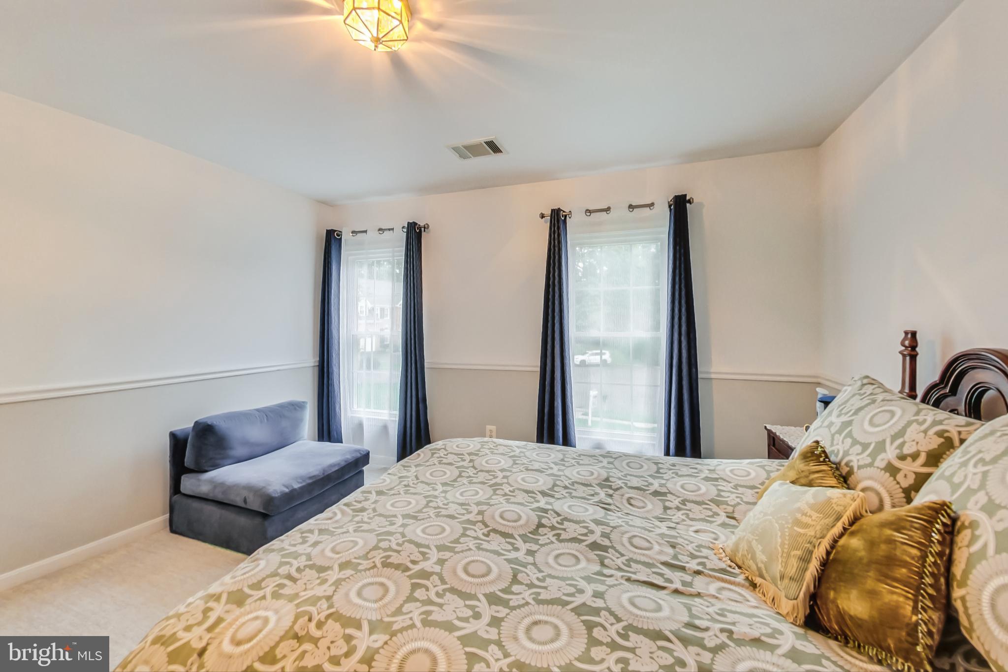 BARRINGTON - Residential