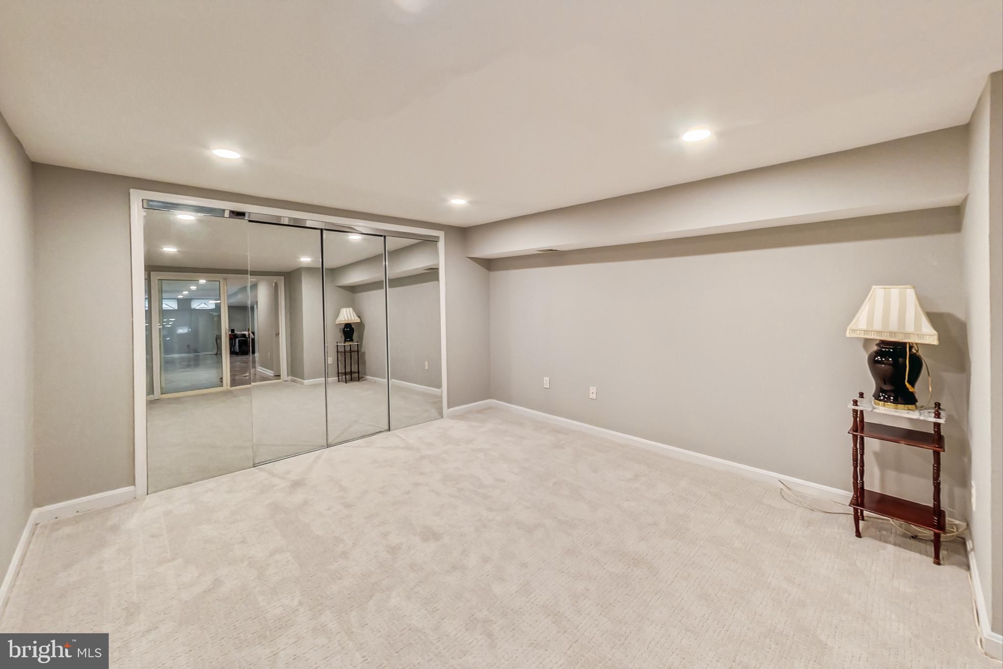 BARRINGTON - Residential