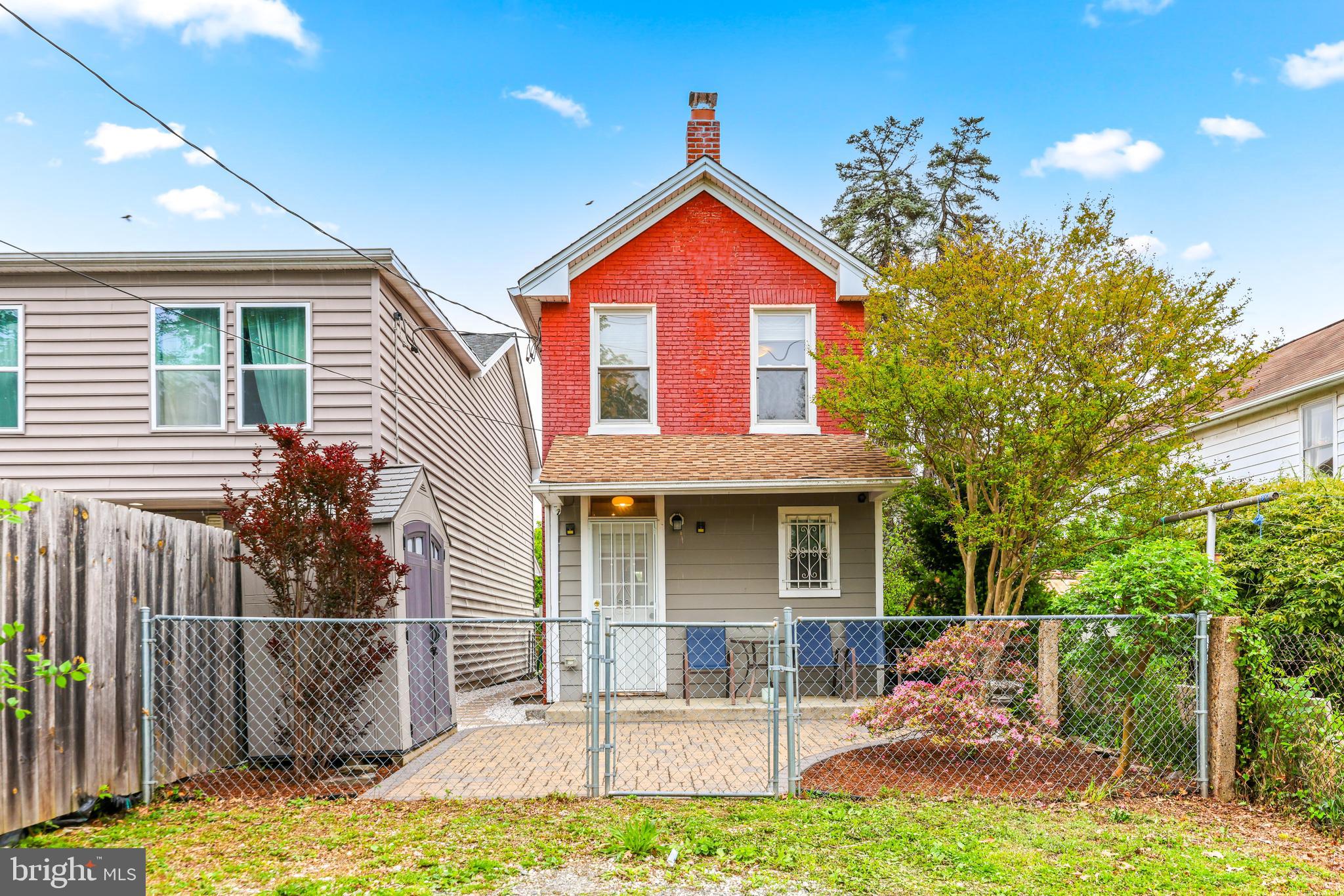 HAMPDEN HISTORIC DISTRICT - Residential