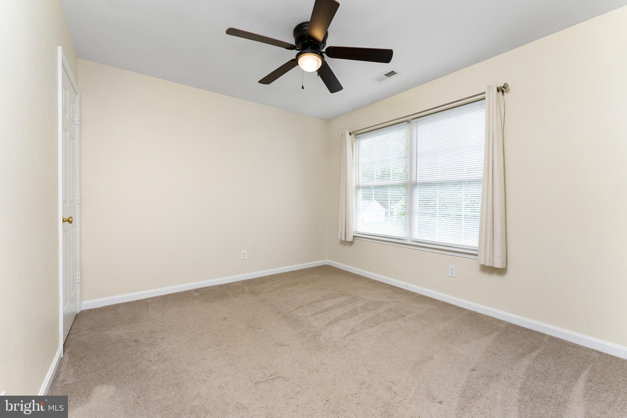 RUFFIN'S POND - Residential