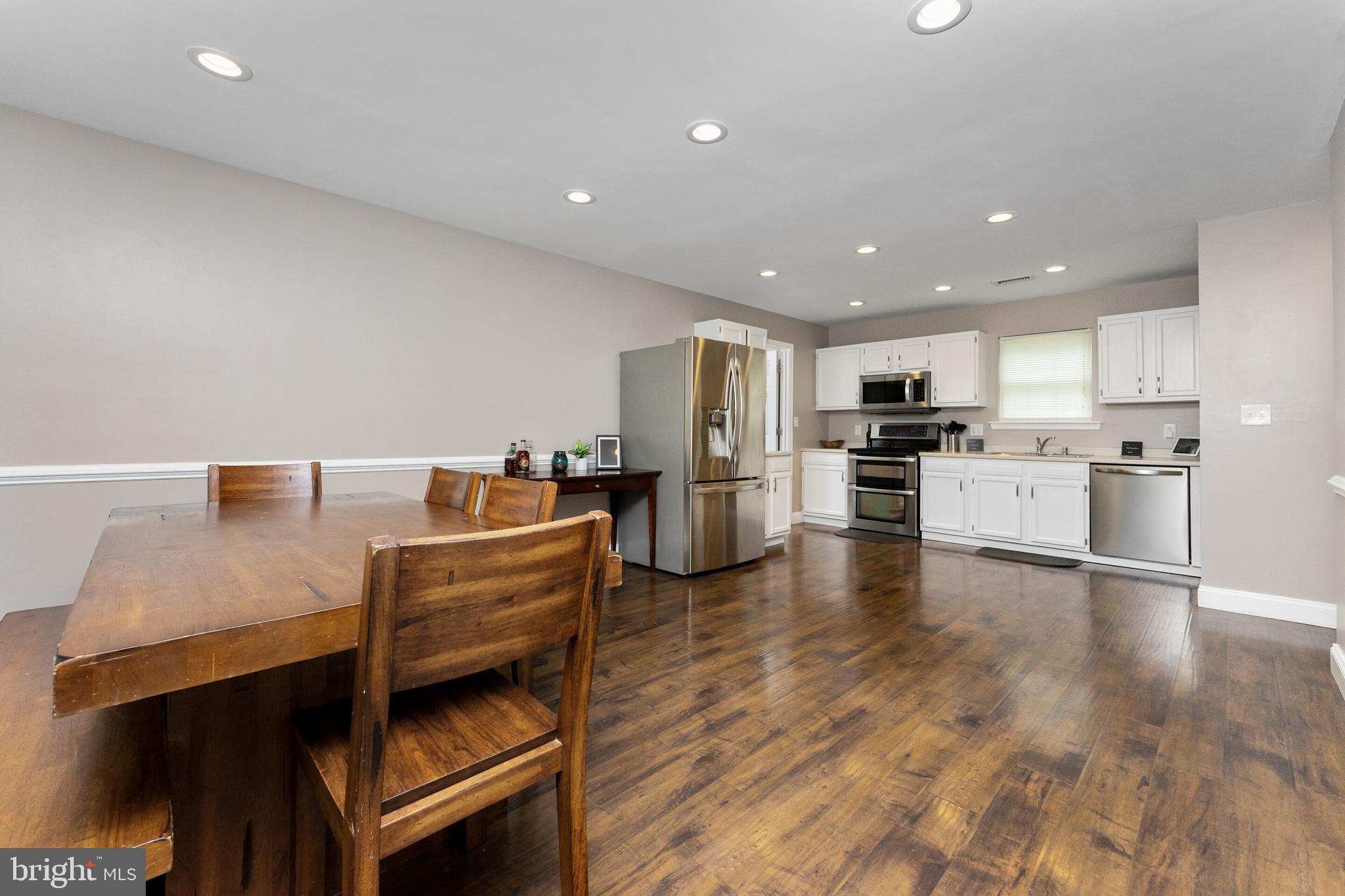 RUFFIN'S POND - Residential