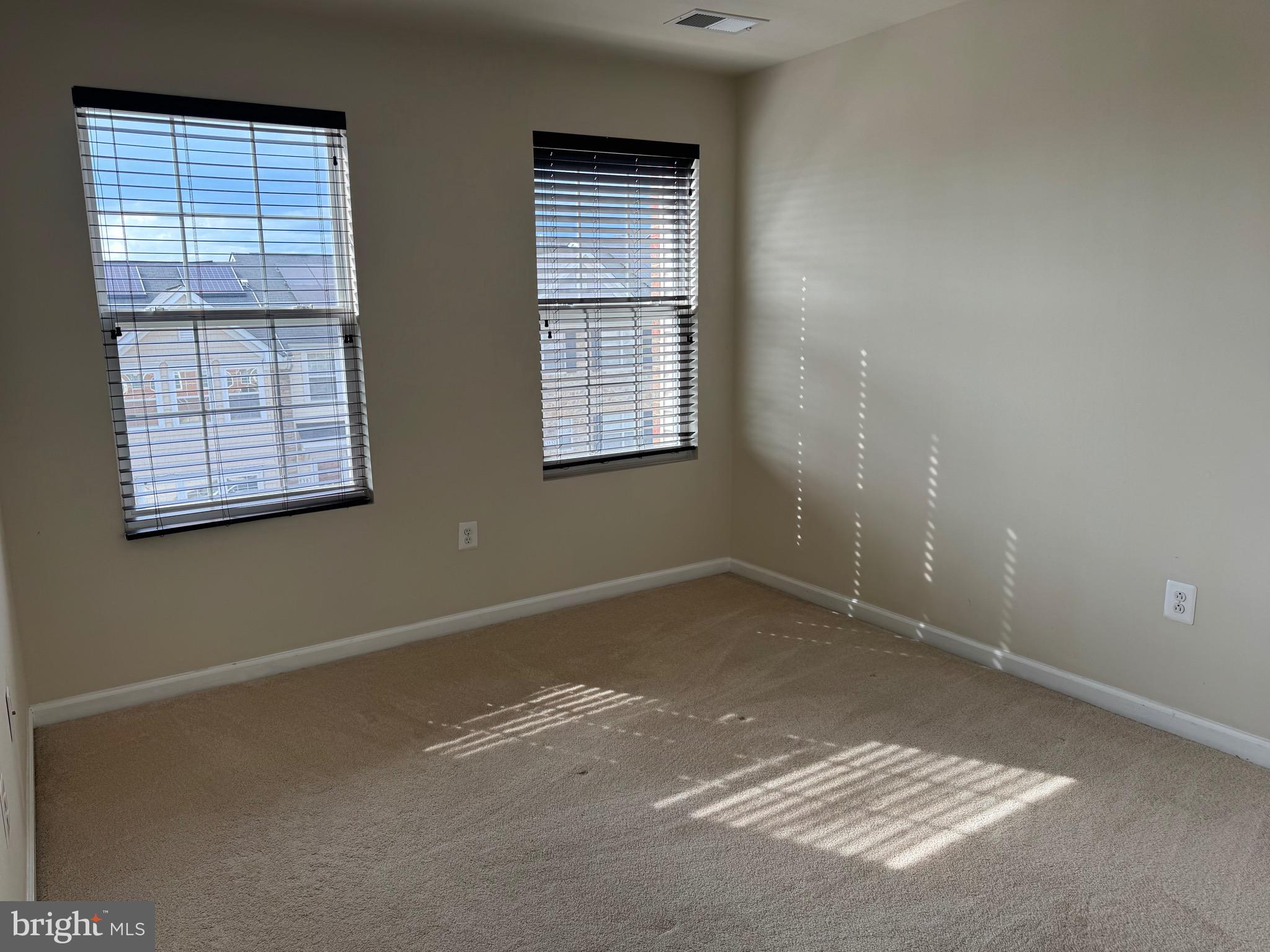 FIELDSTONE FARM - Residential Lease