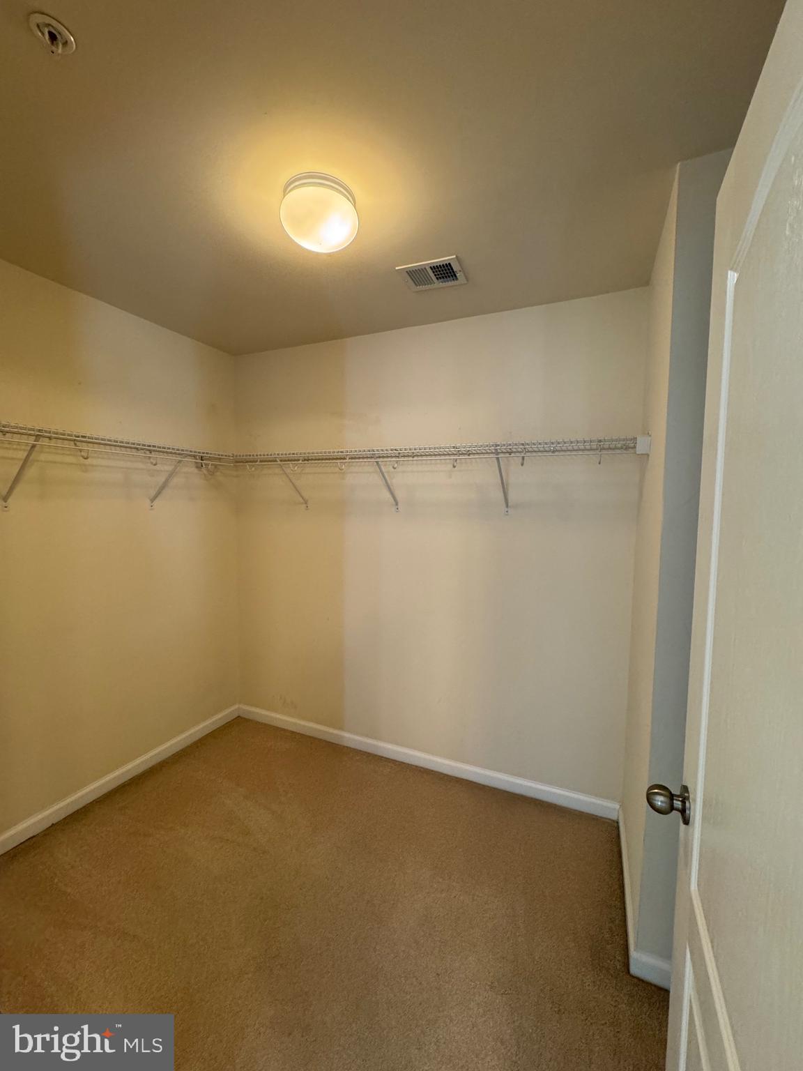 FIELDSTONE FARM - Residential Lease