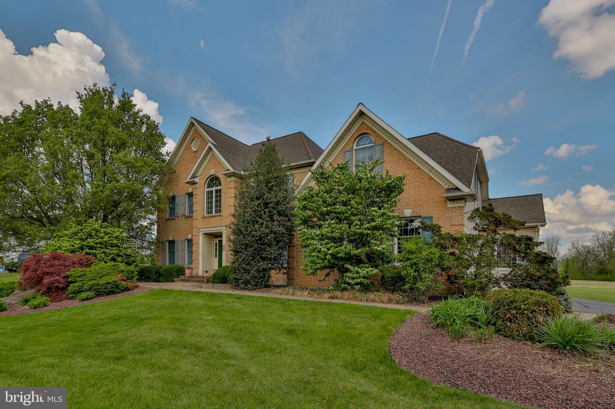 634 COUNTRY CLUB ROAD