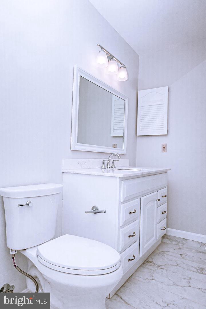 MANOR VILLAGE - Residential