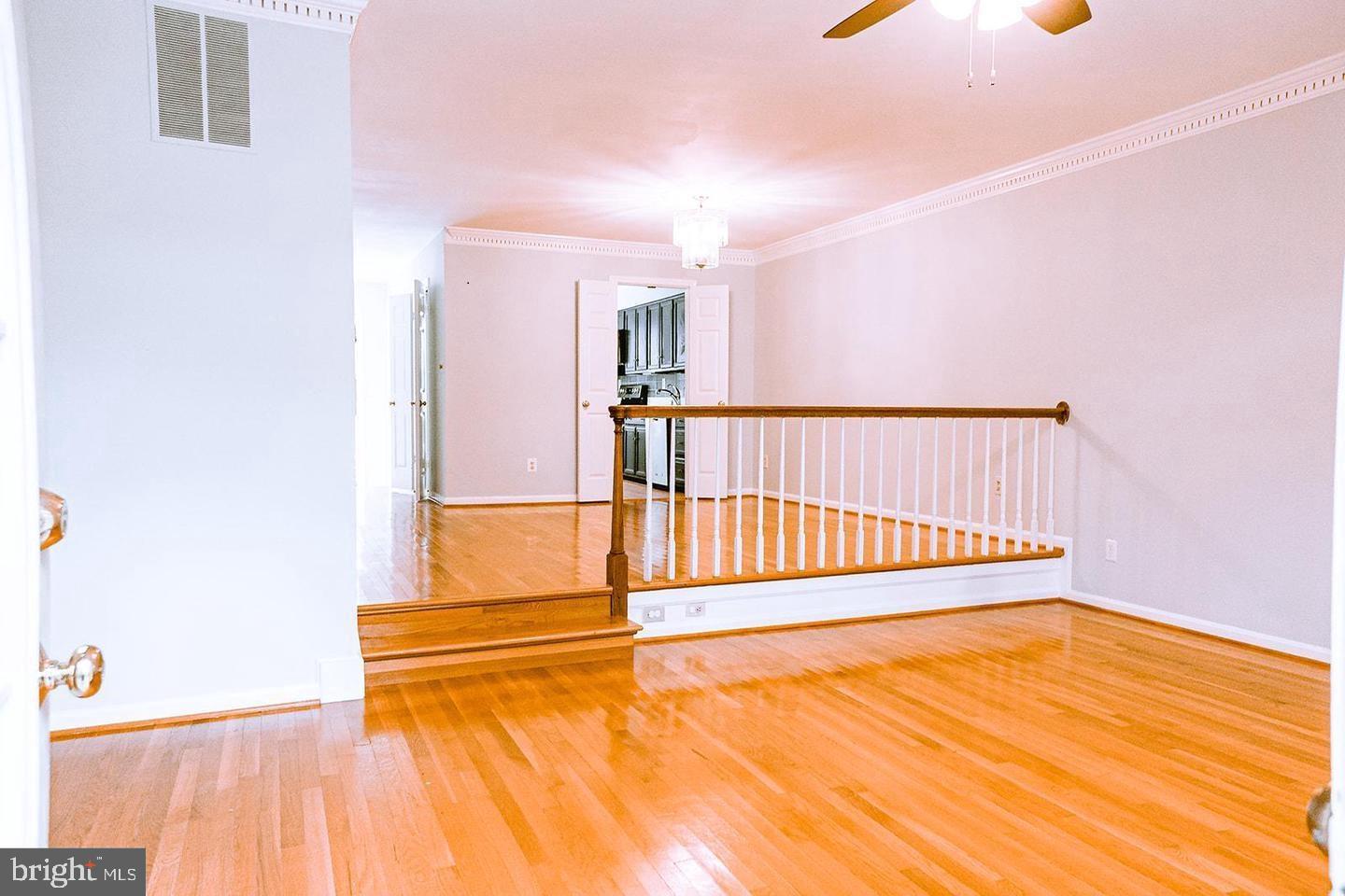 MANOR VILLAGE - Residential