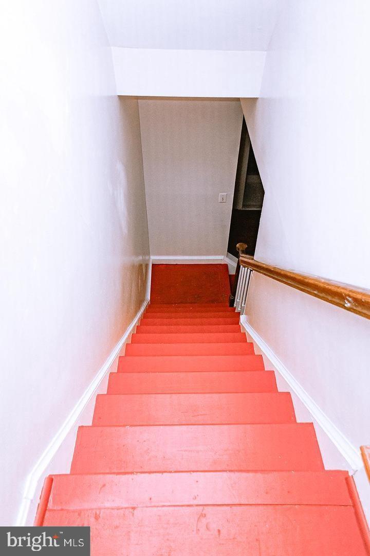 MANOR VILLAGE - Residential