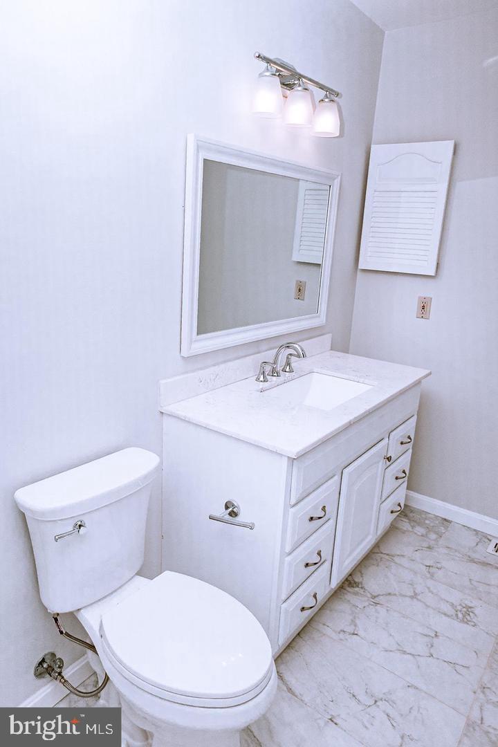 MANOR VILLAGE - Residential