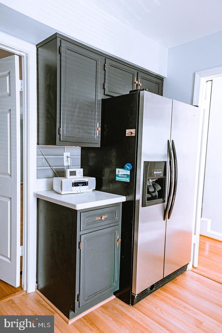 MANOR VILLAGE - Residential