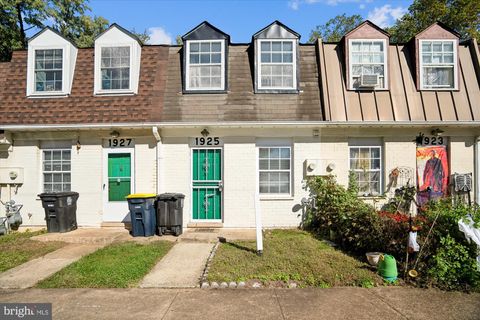 1925 DUTCH VILLAGE DRIVE I-242 LANDOVER MD 20785