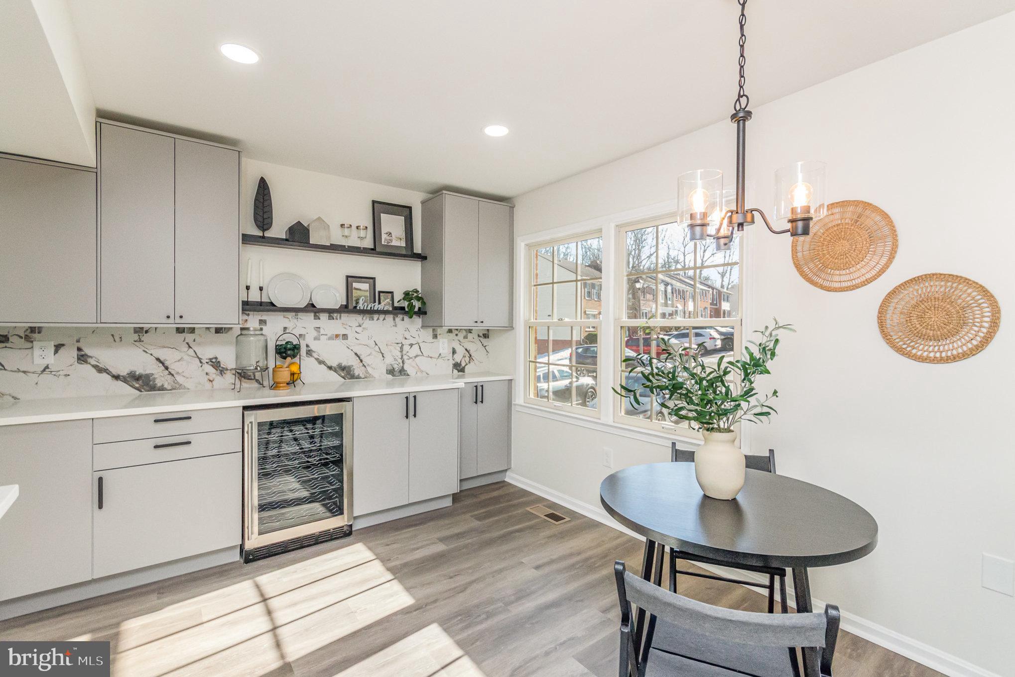 THOUSAND OAKS - Residential