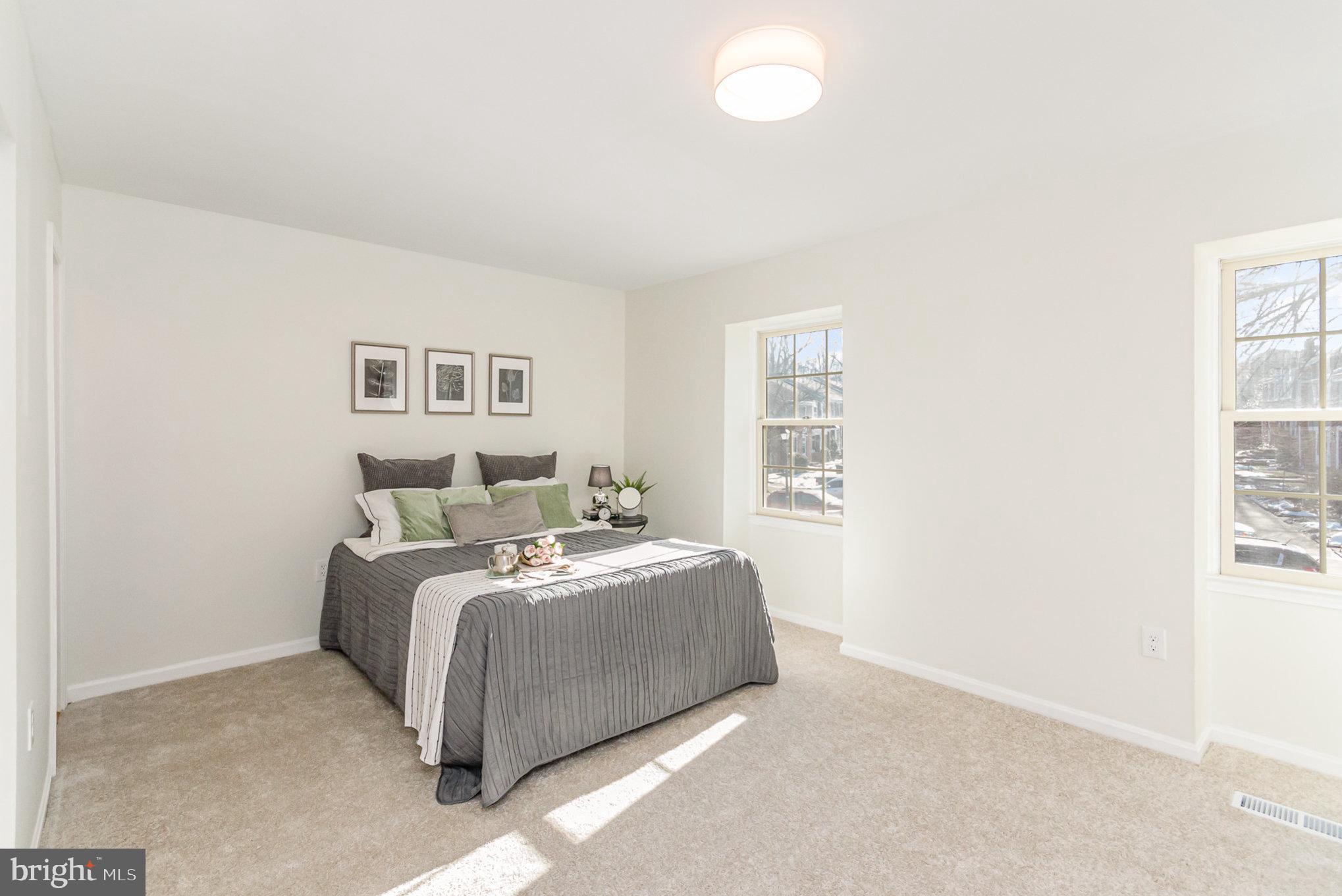 THOUSAND OAKS - Residential