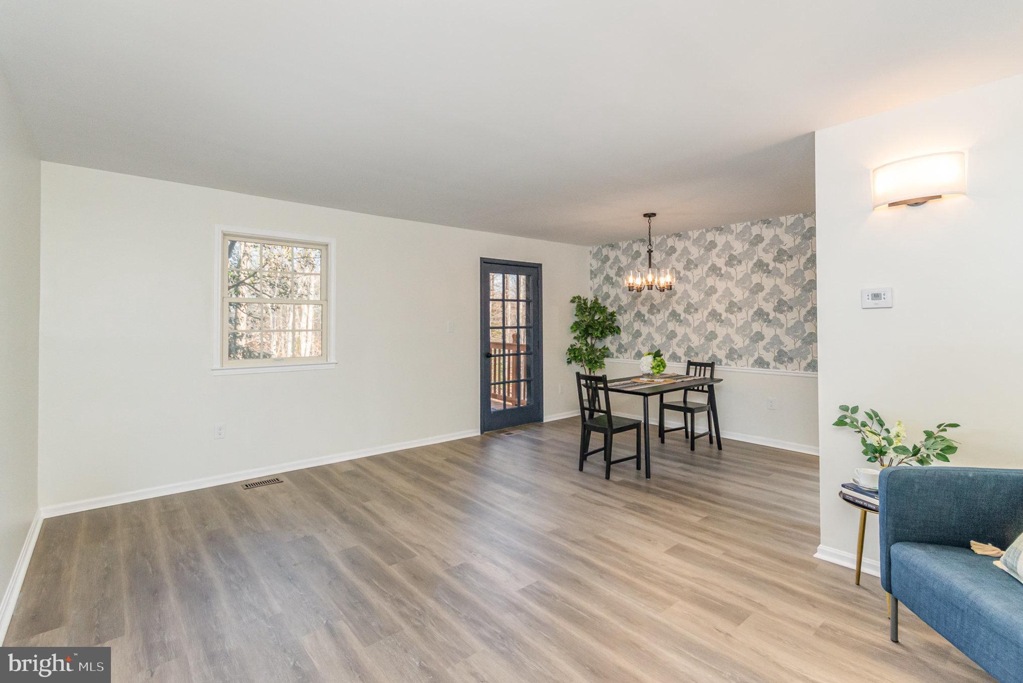 THOUSAND OAKS - Residential