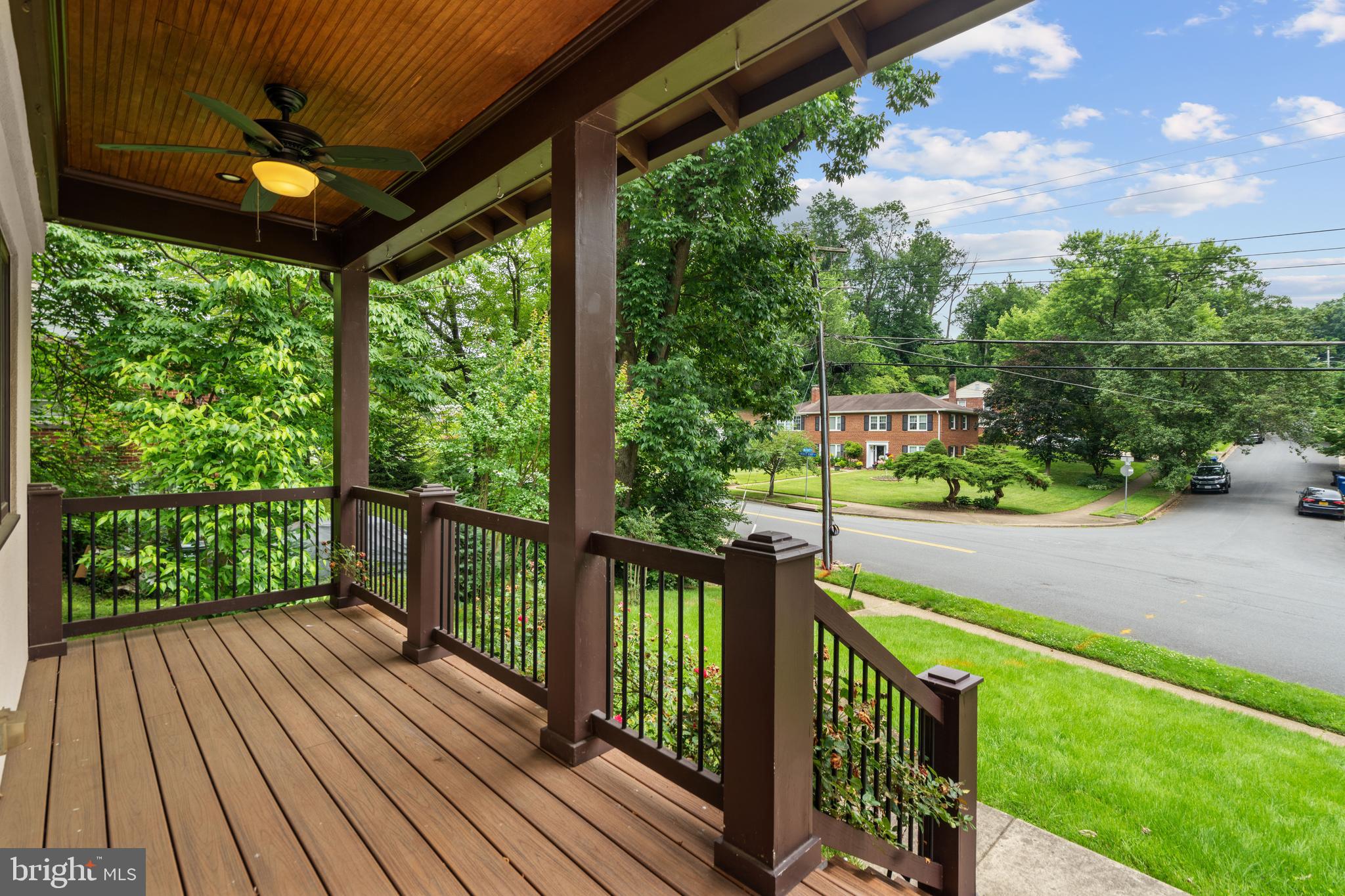 RAVENWOOD PARK - Residential