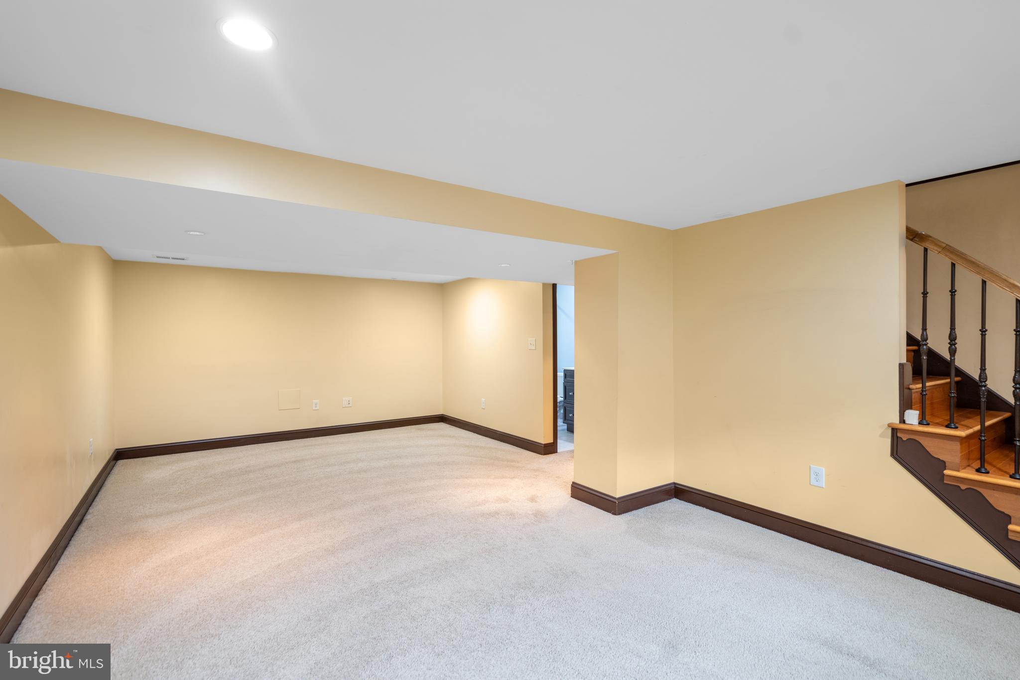 RAVENWOOD PARK - Residential