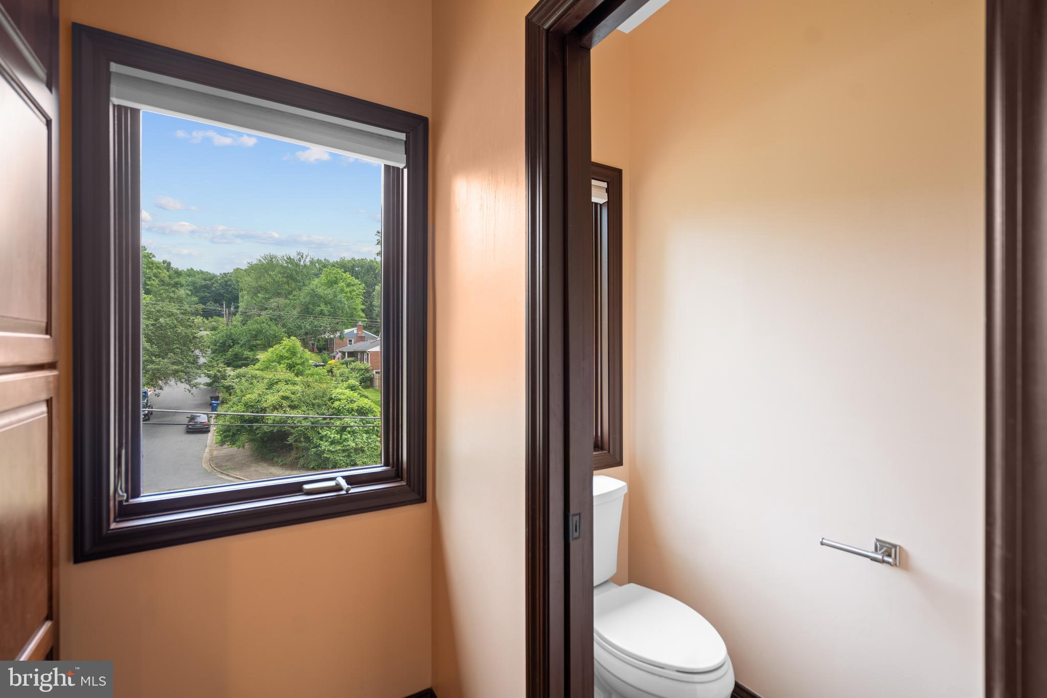 RAVENWOOD PARK - Residential