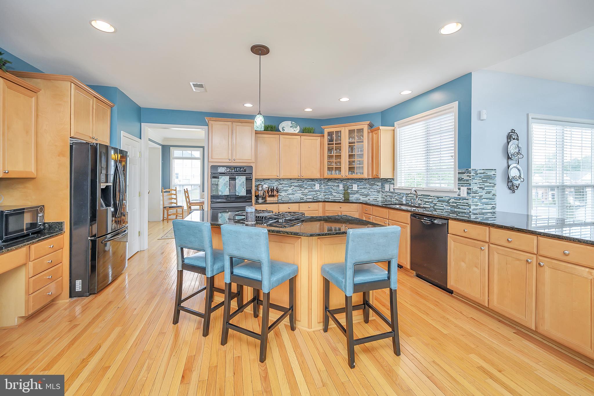 LEELAND STATION - Residential