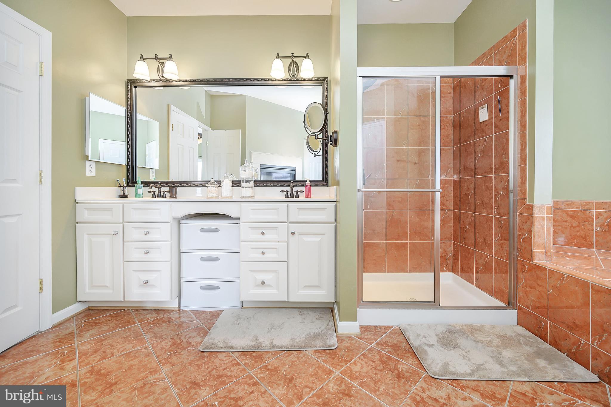 LEELAND STATION - Residential