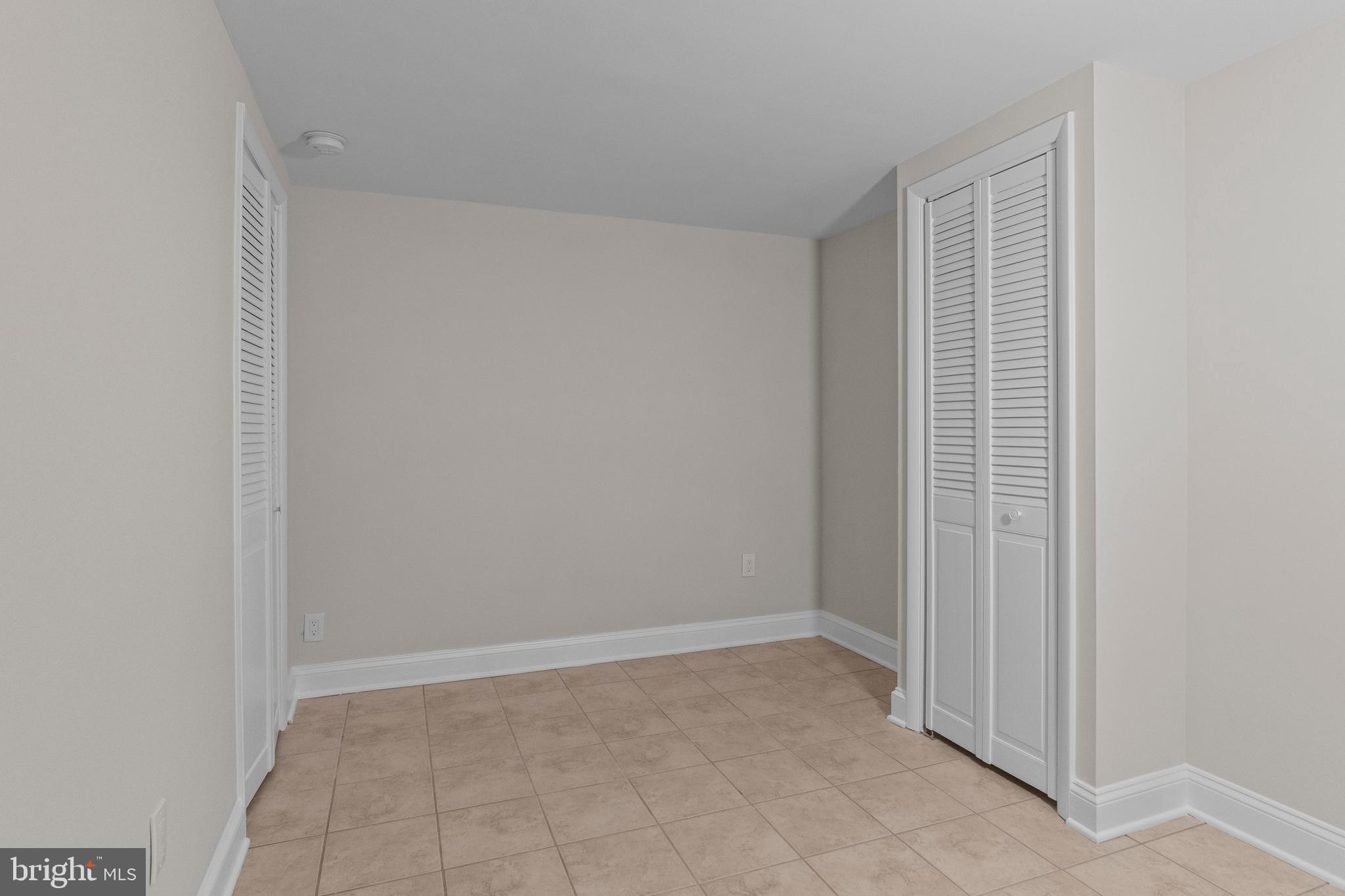 RESTON - Residential Lease