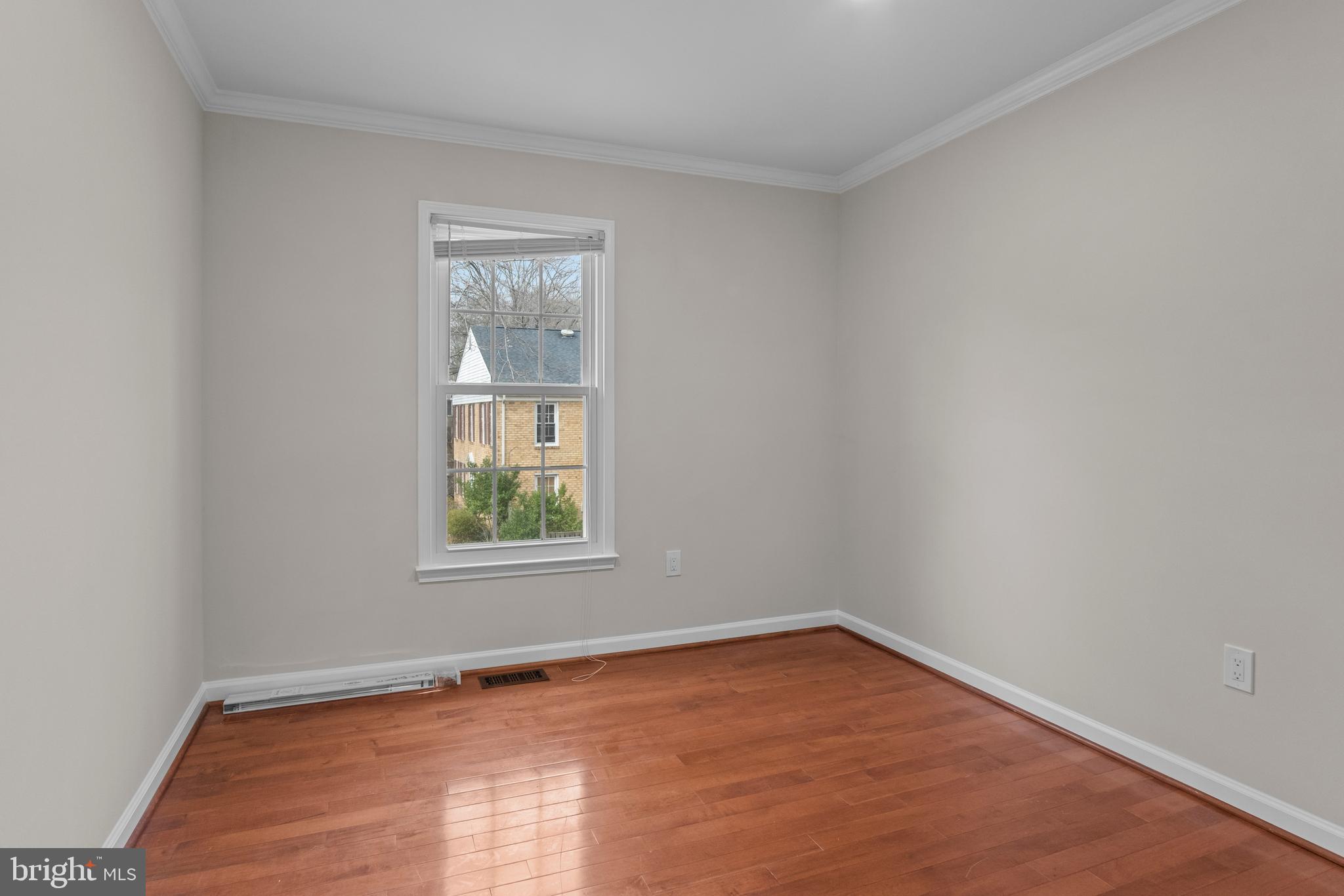 RESTON - Residential Lease