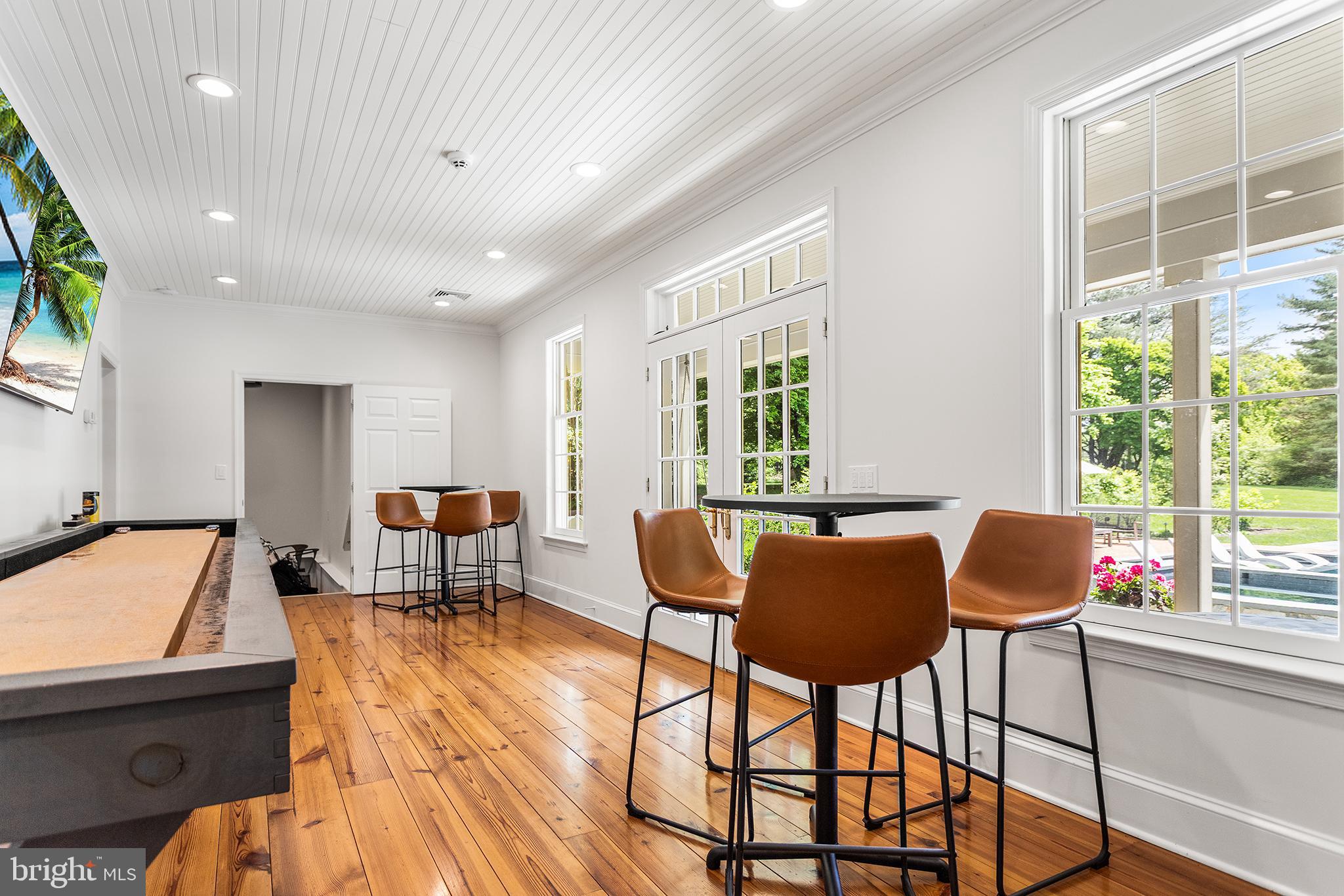 RADNOR HUNT - Residential