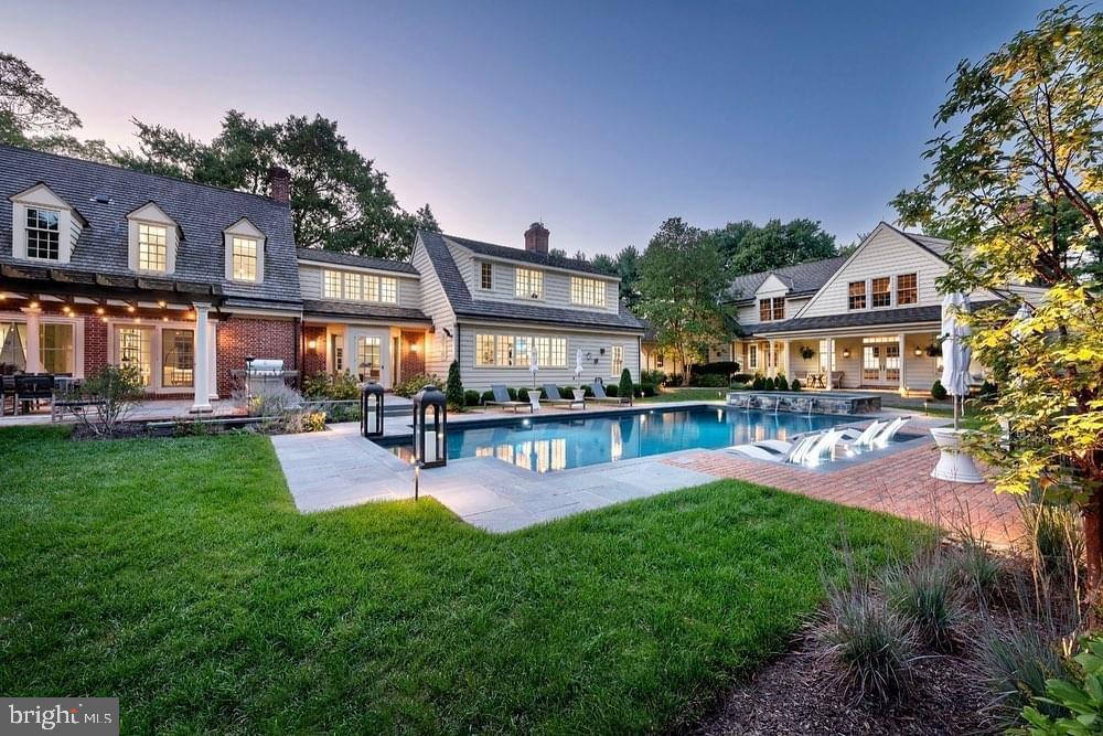 RADNOR HUNT - Residential