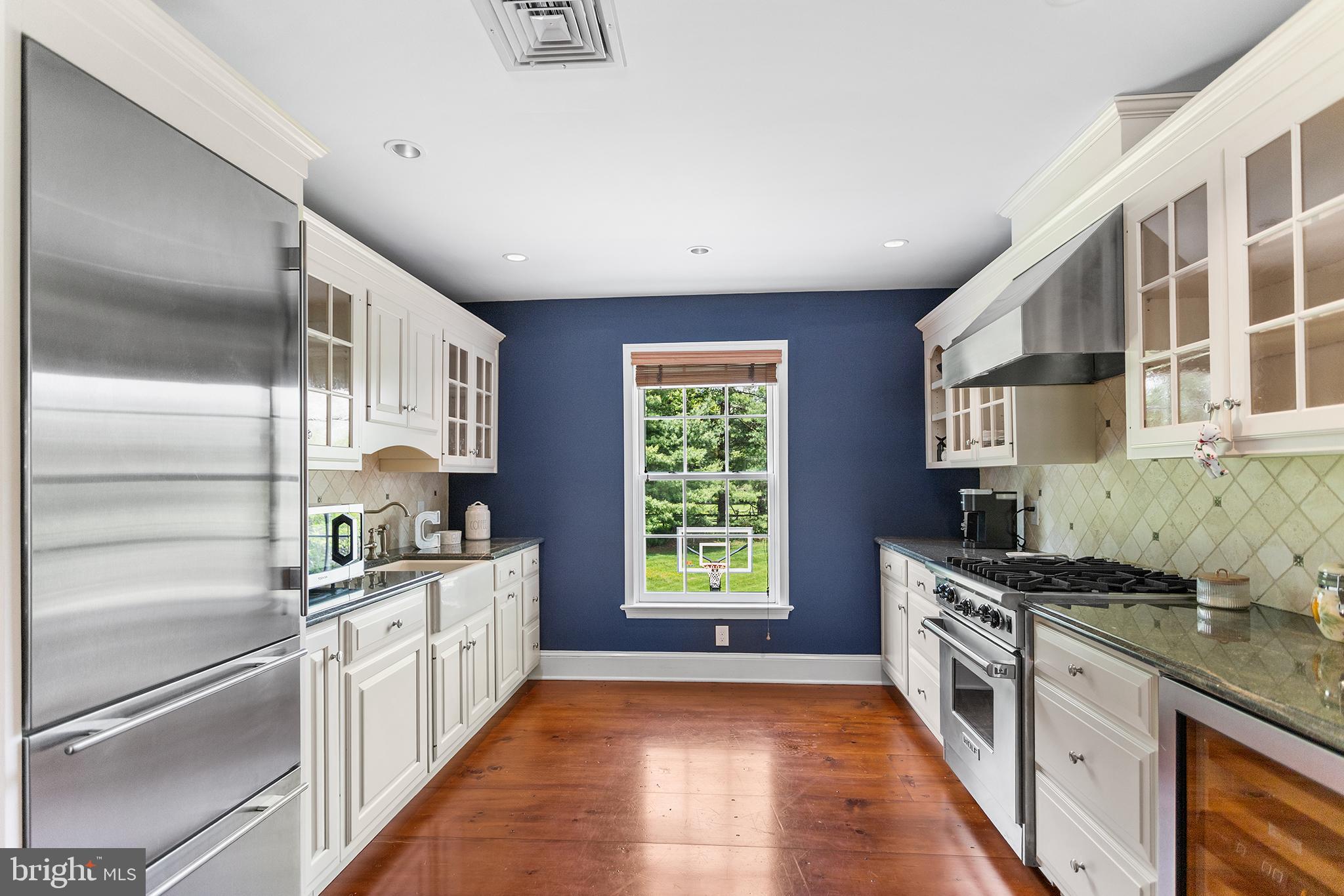 RADNOR HUNT - Residential