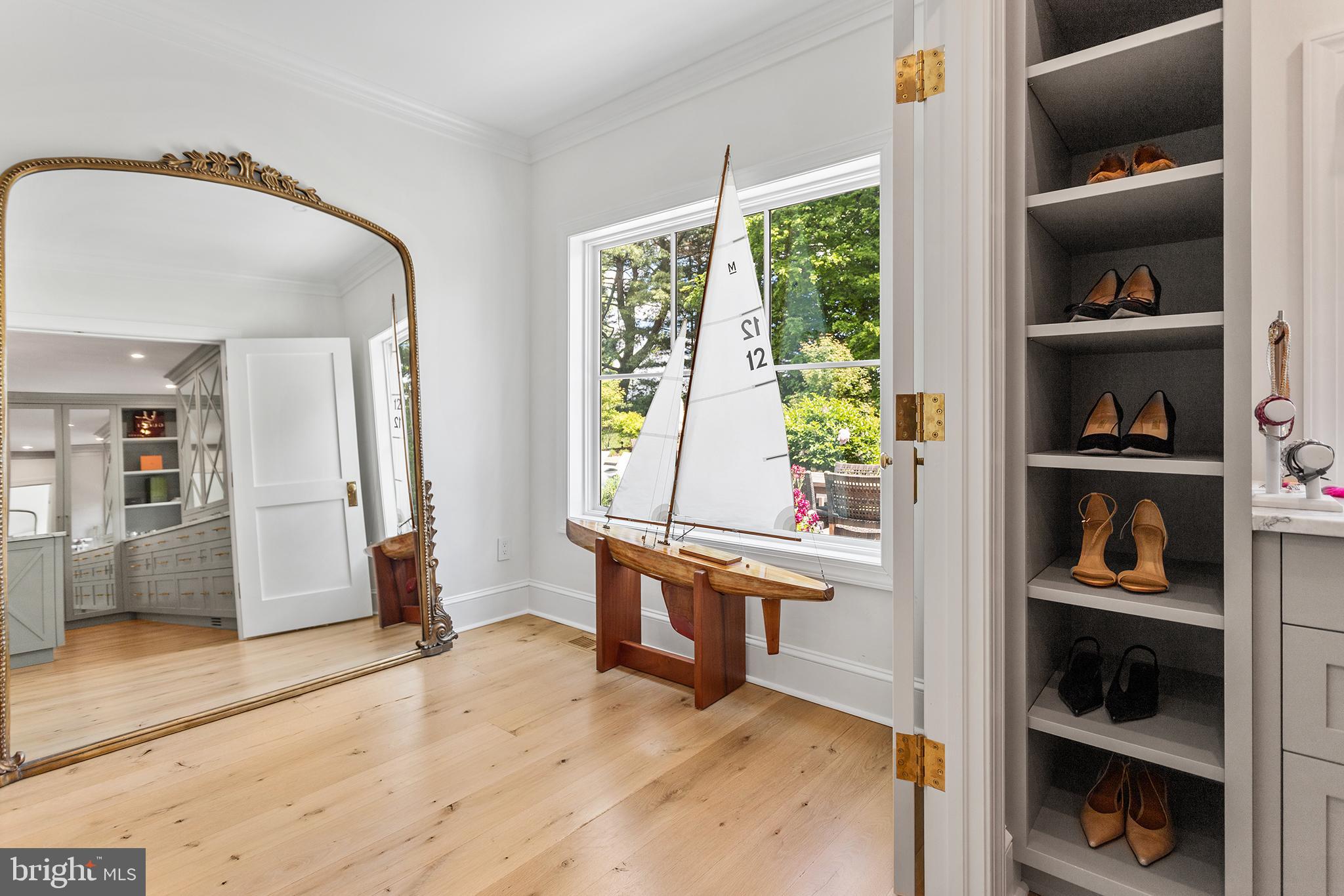 RADNOR HUNT - Residential