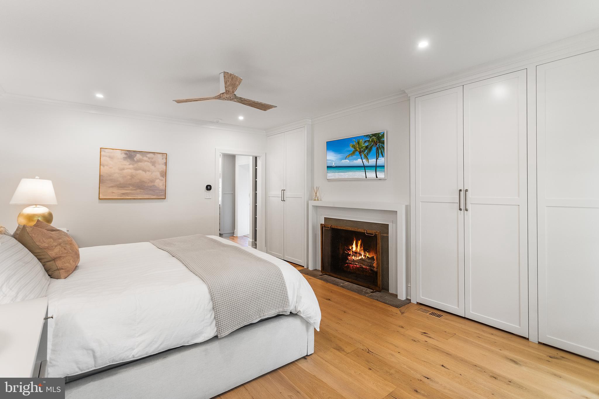 RADNOR HUNT - Residential