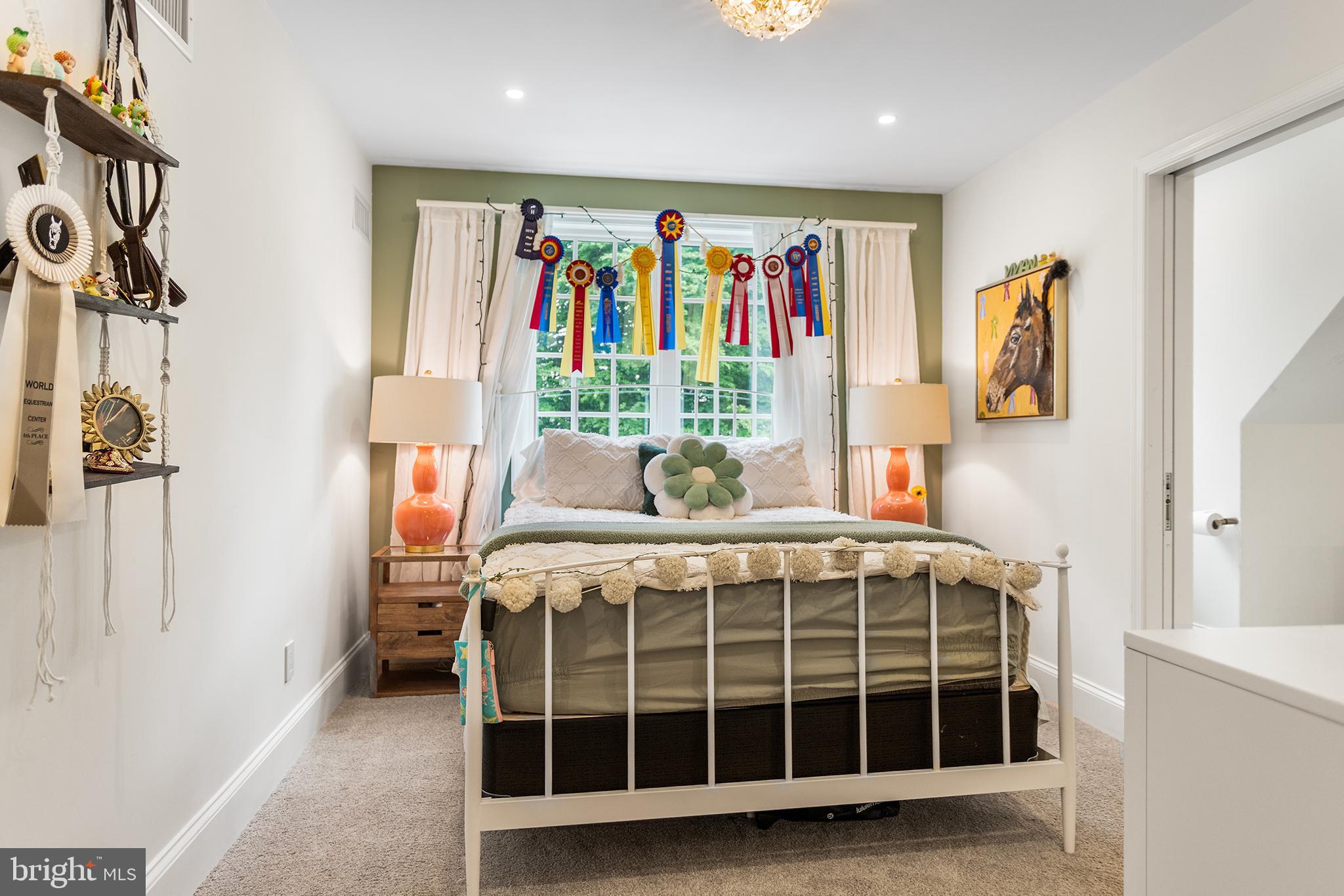 RADNOR HUNT - Residential