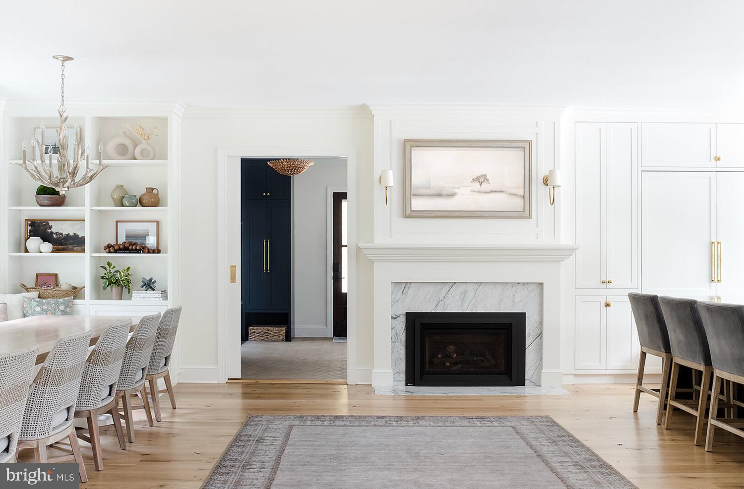 RADNOR HUNT - Residential