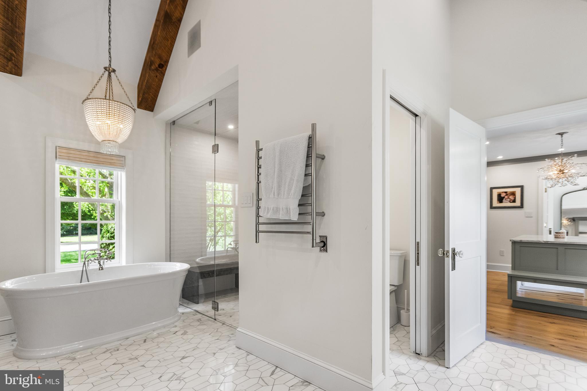 RADNOR HUNT - Residential