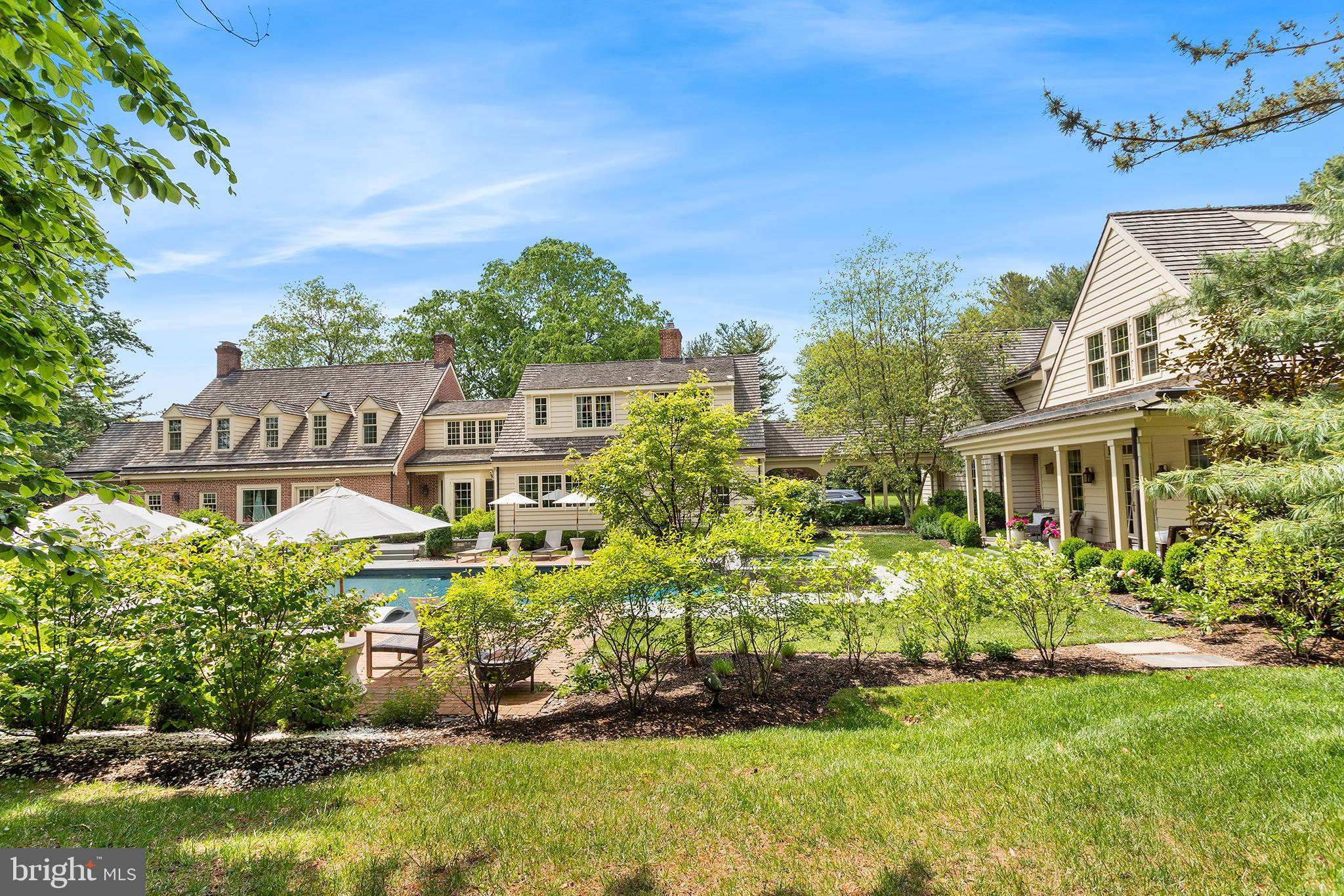 RADNOR HUNT - Residential