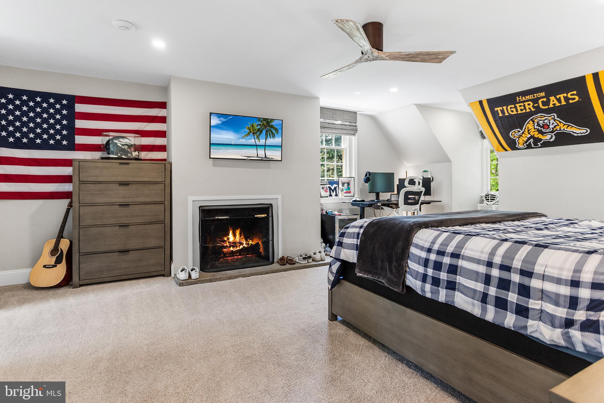 RADNOR HUNT - Residential