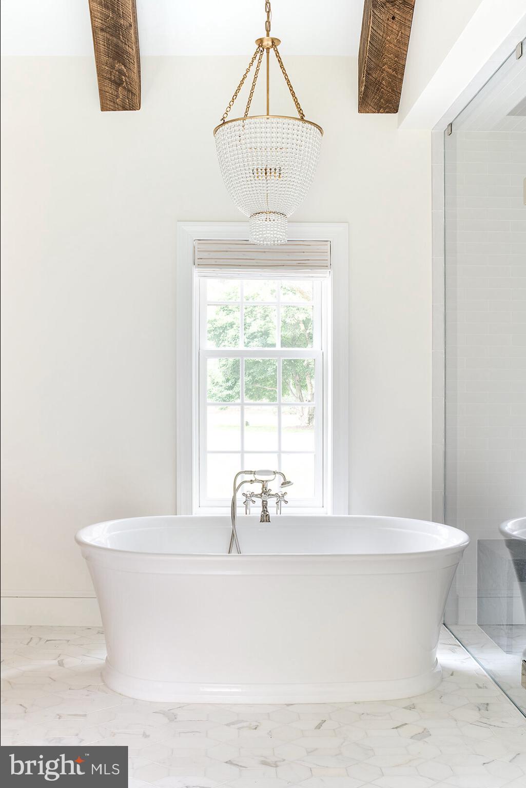 RADNOR HUNT - Residential