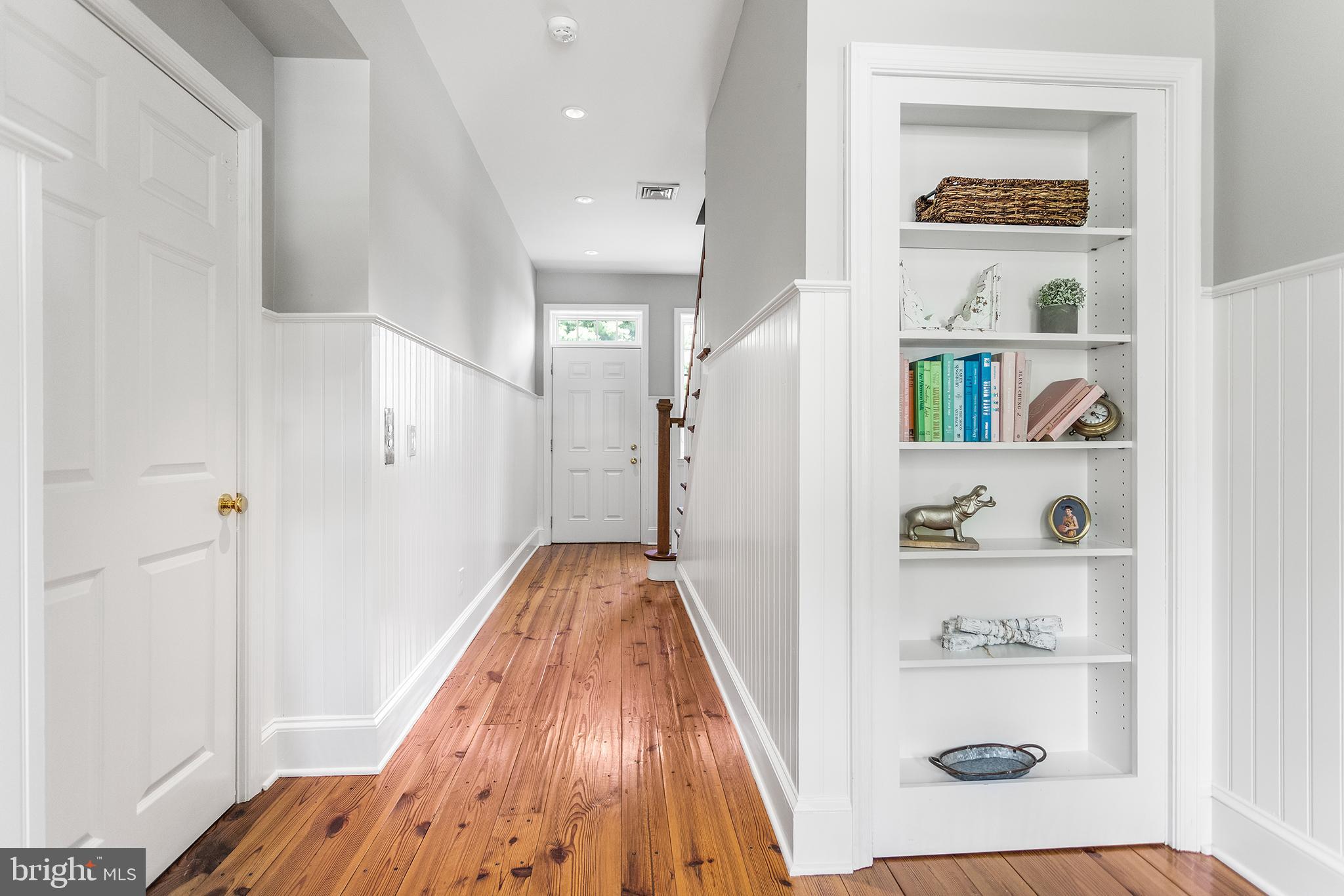 RADNOR HUNT - Residential