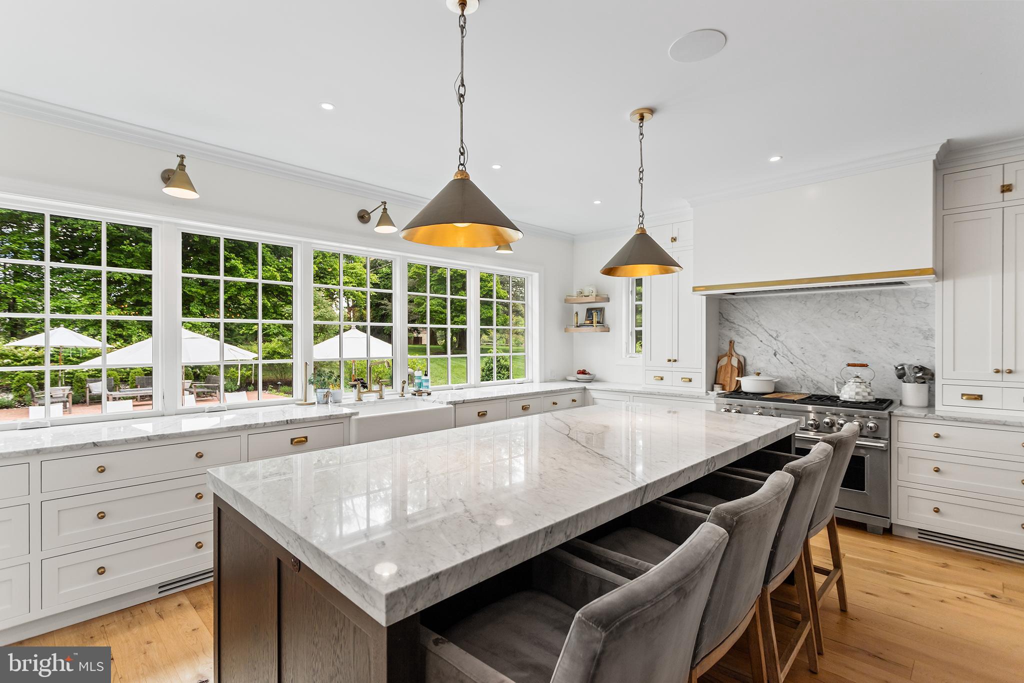RADNOR HUNT - Residential