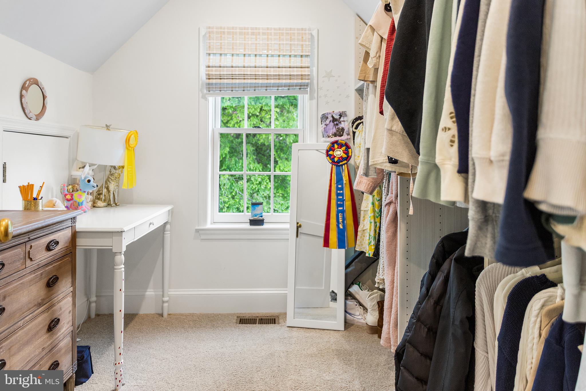 RADNOR HUNT - Residential
