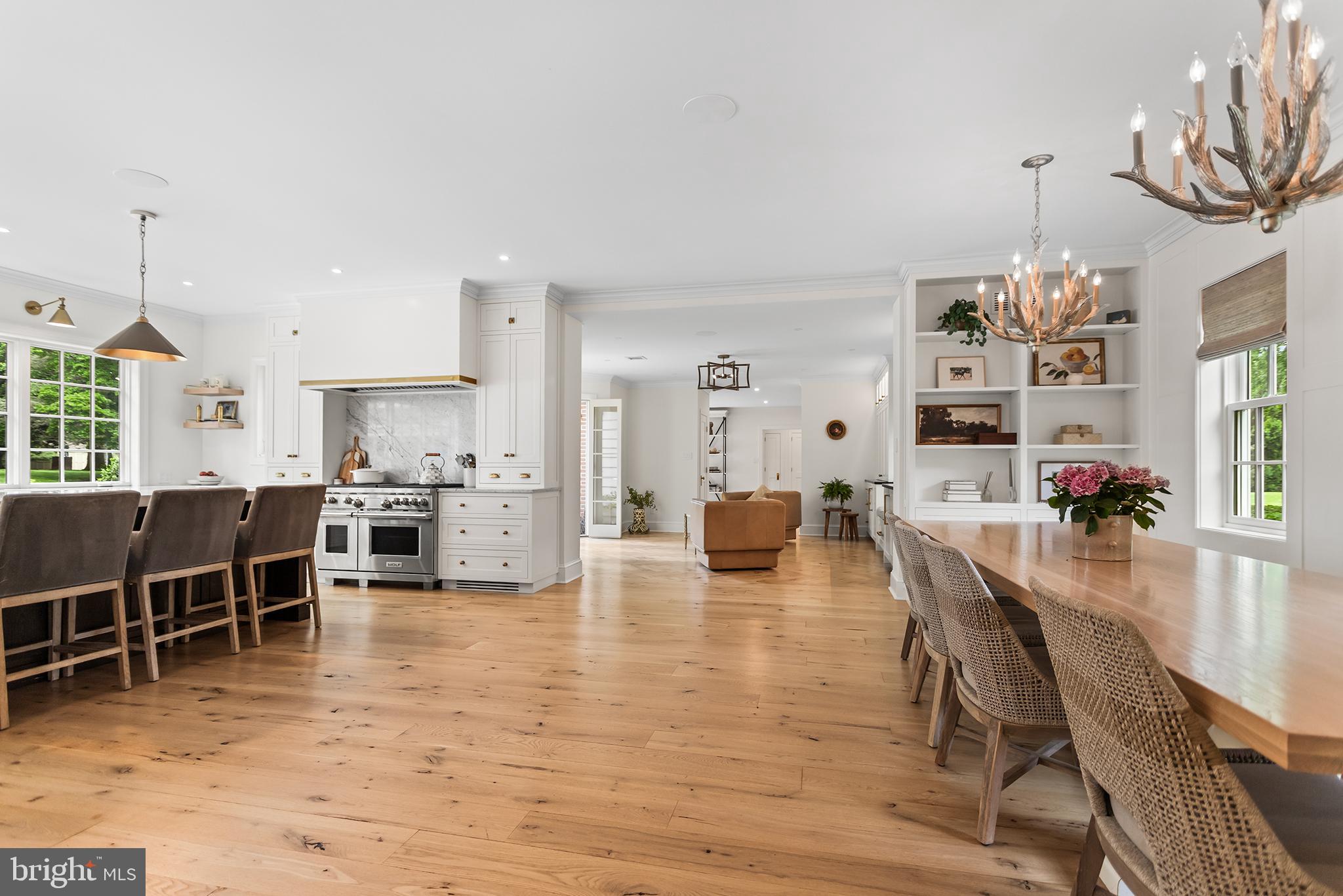 RADNOR HUNT - Residential