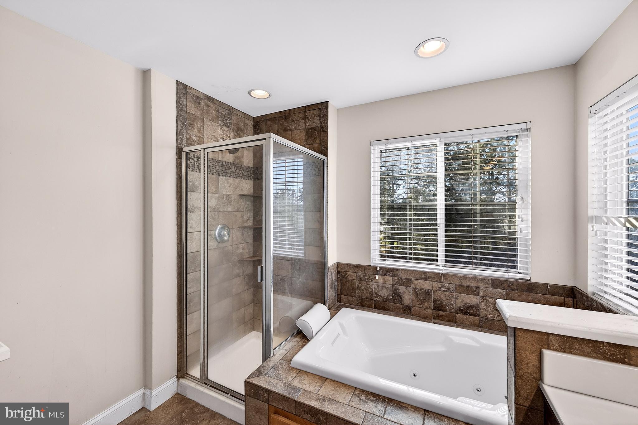 PINTAIL LANDING - Residential