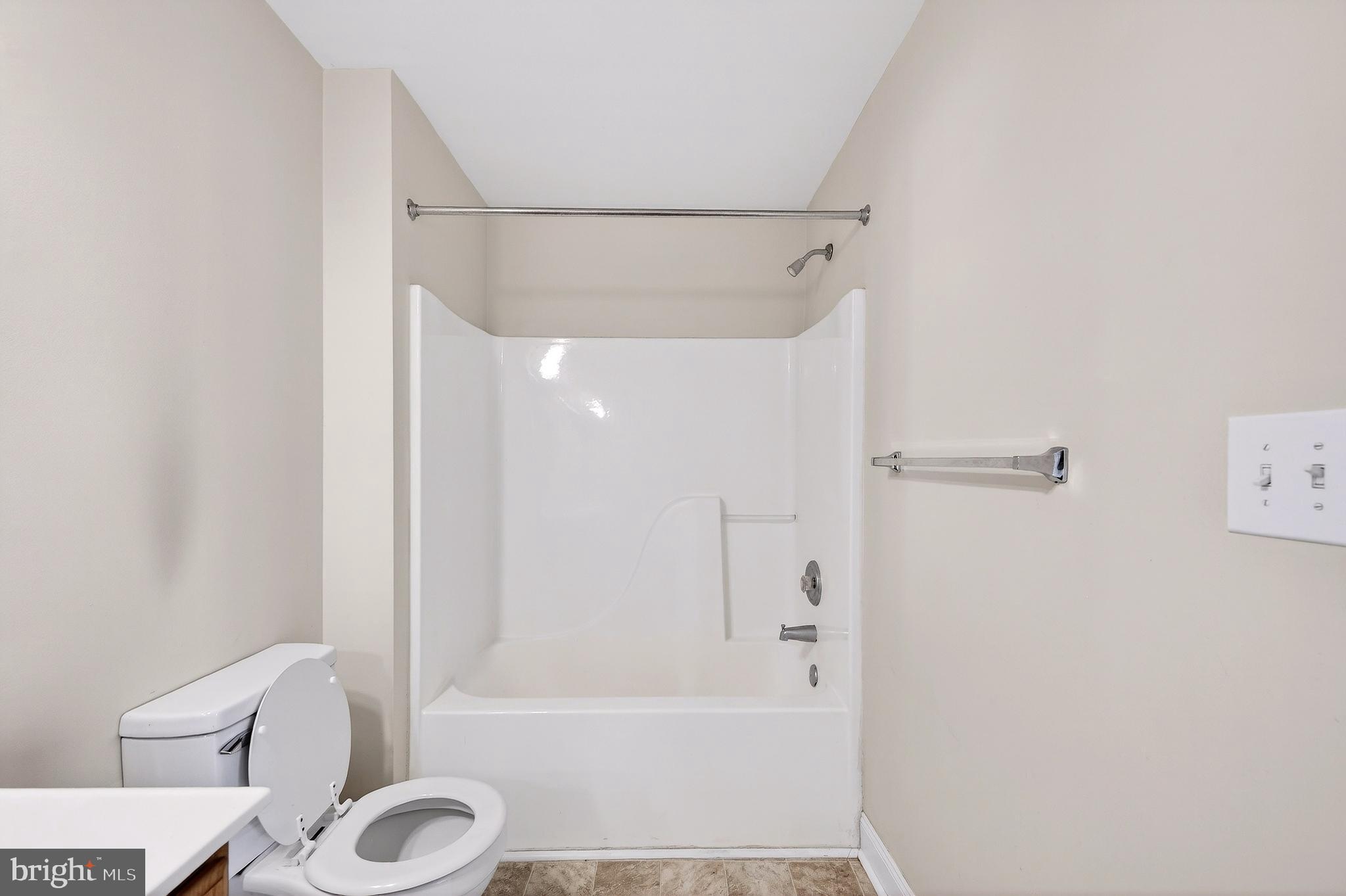 PINTAIL LANDING - Residential