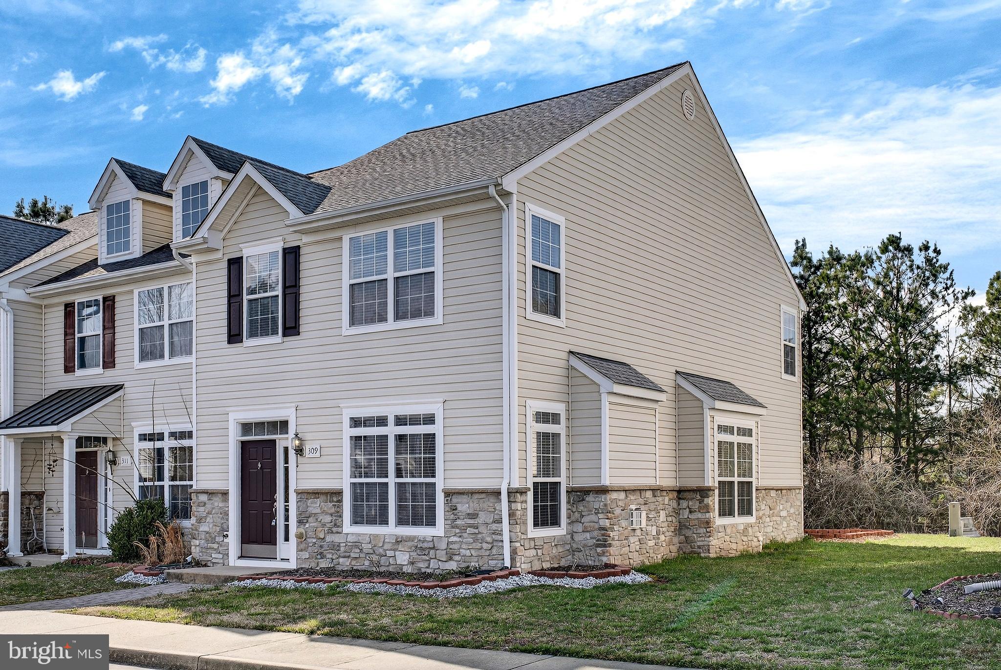 PINTAIL LANDING - Residential