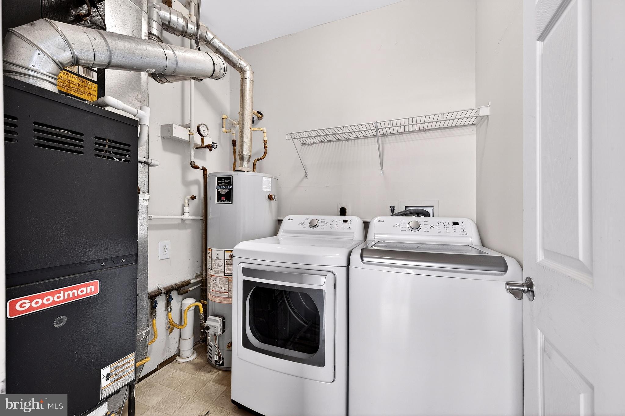 PINTAIL LANDING - Residential