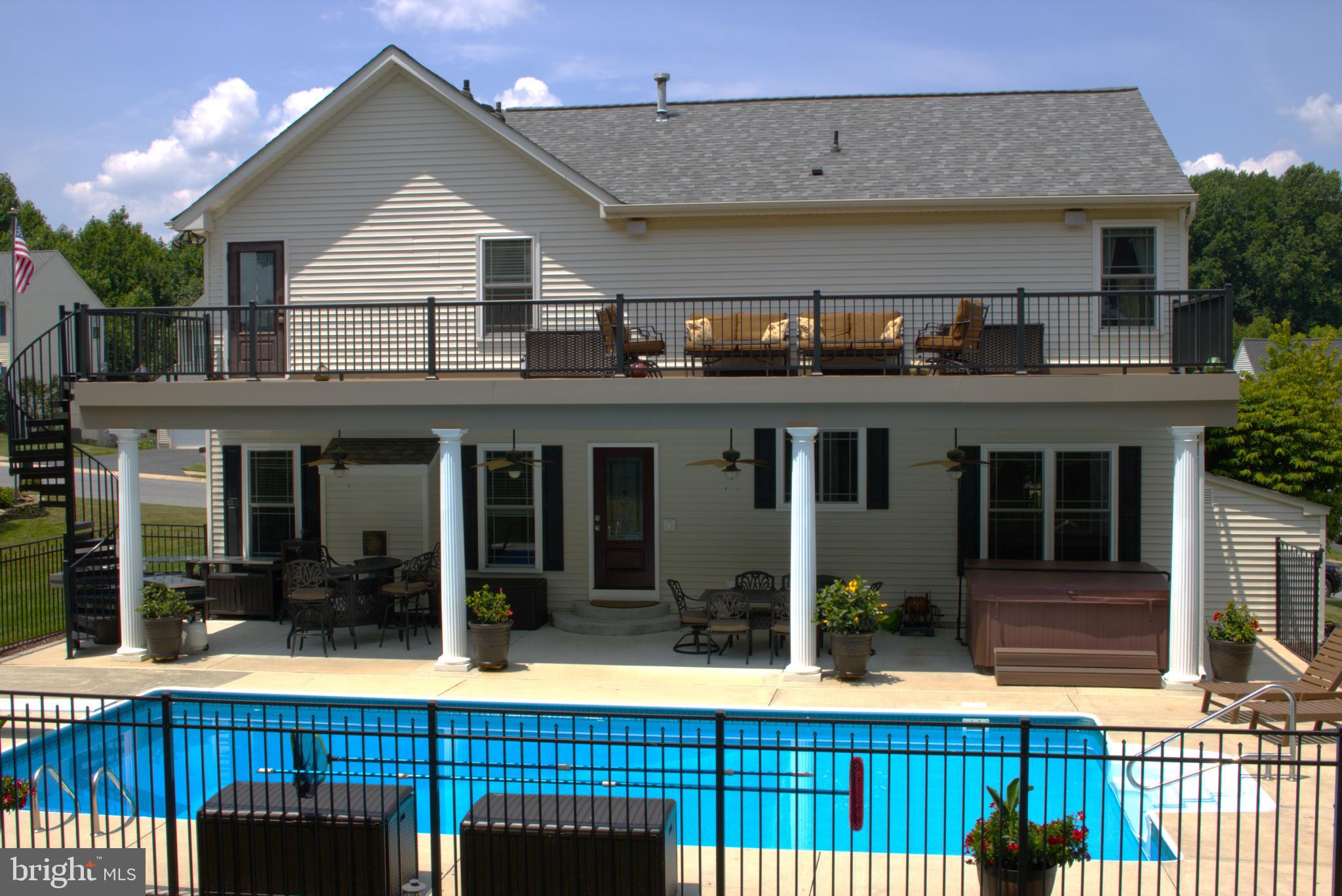 WINDEMERE ESTATES - Residential