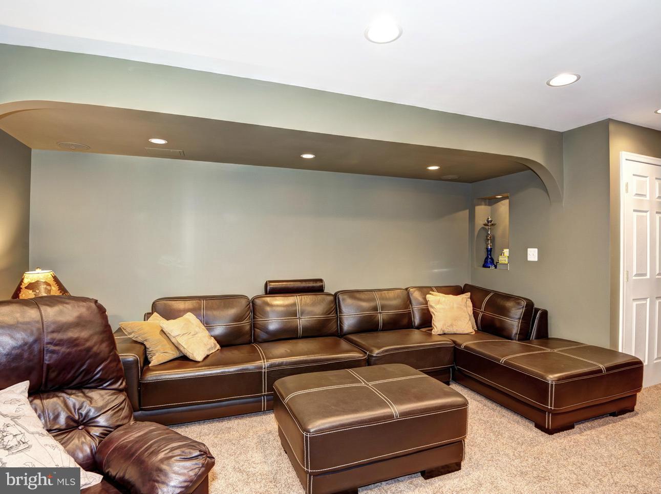 WINDEMERE ESTATES - Residential