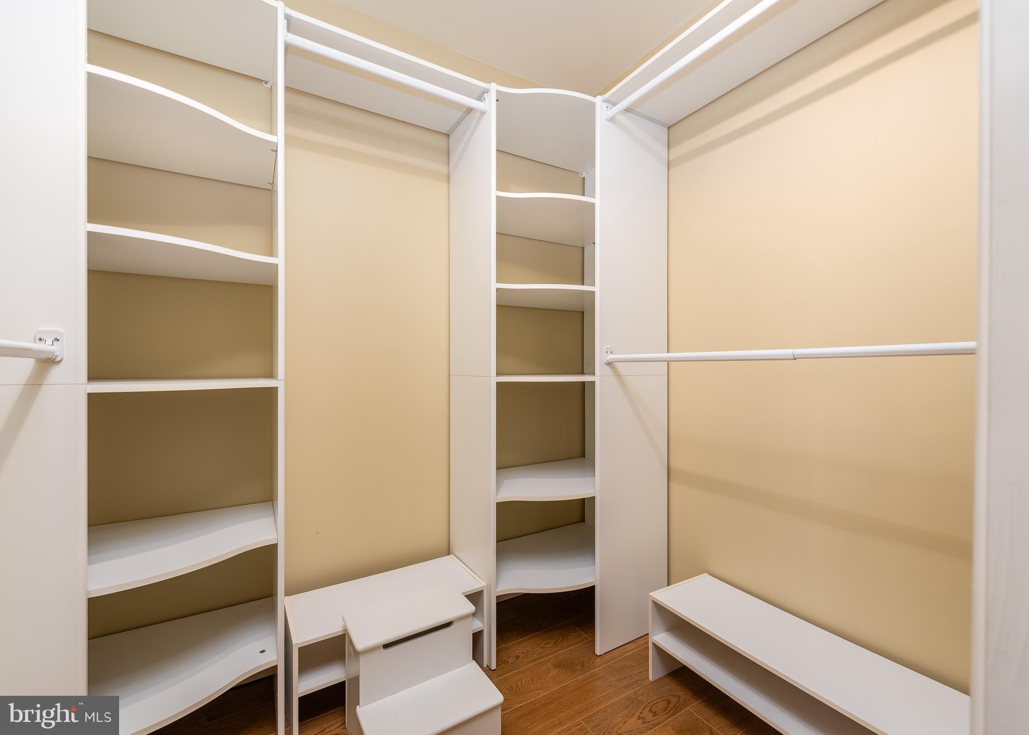 WINDEMERE ESTATES - Residential