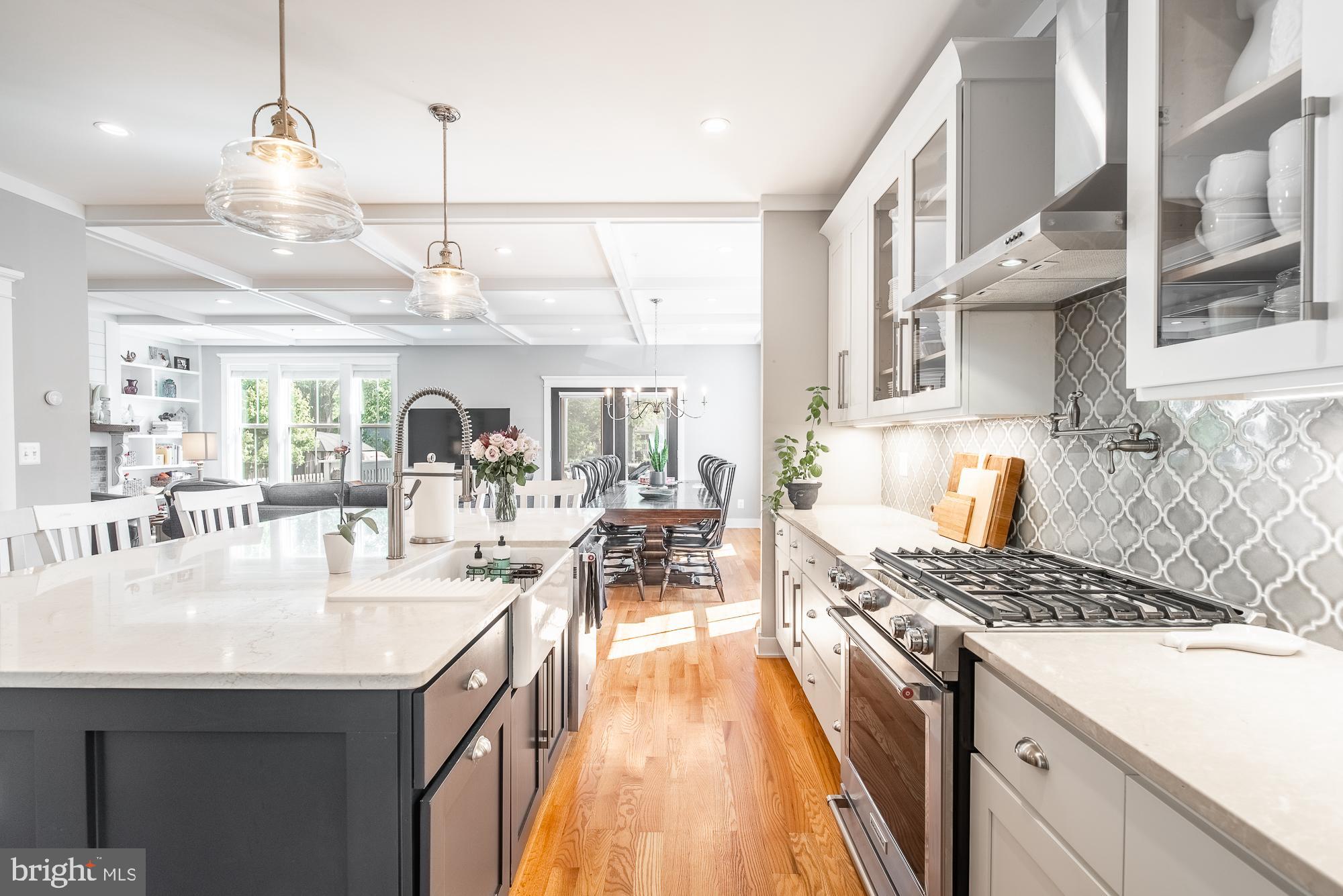 EAST HYATTSVILLE - Residential