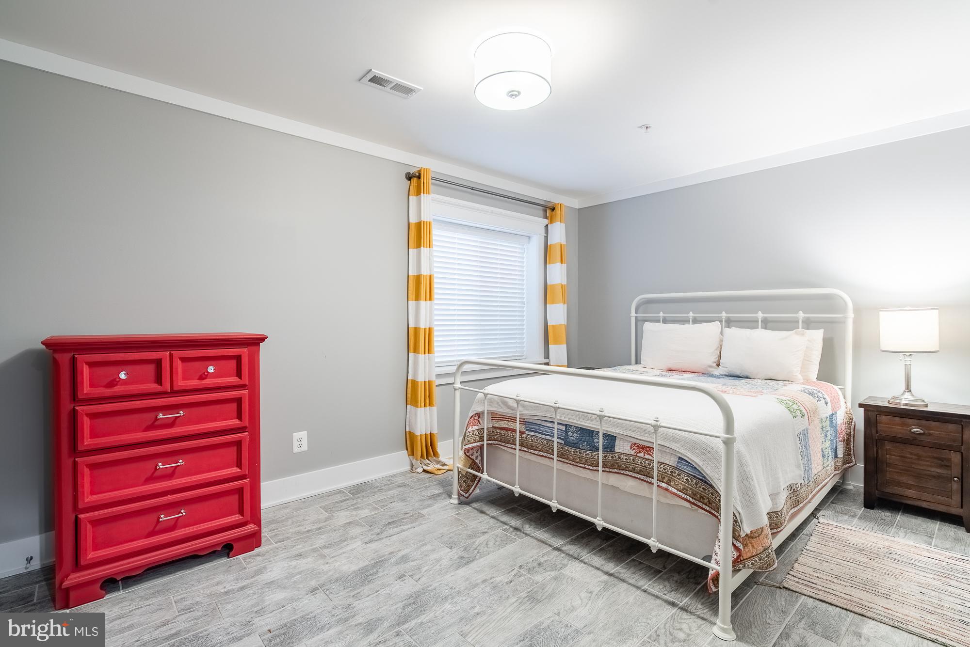 EAST HYATTSVILLE - Residential