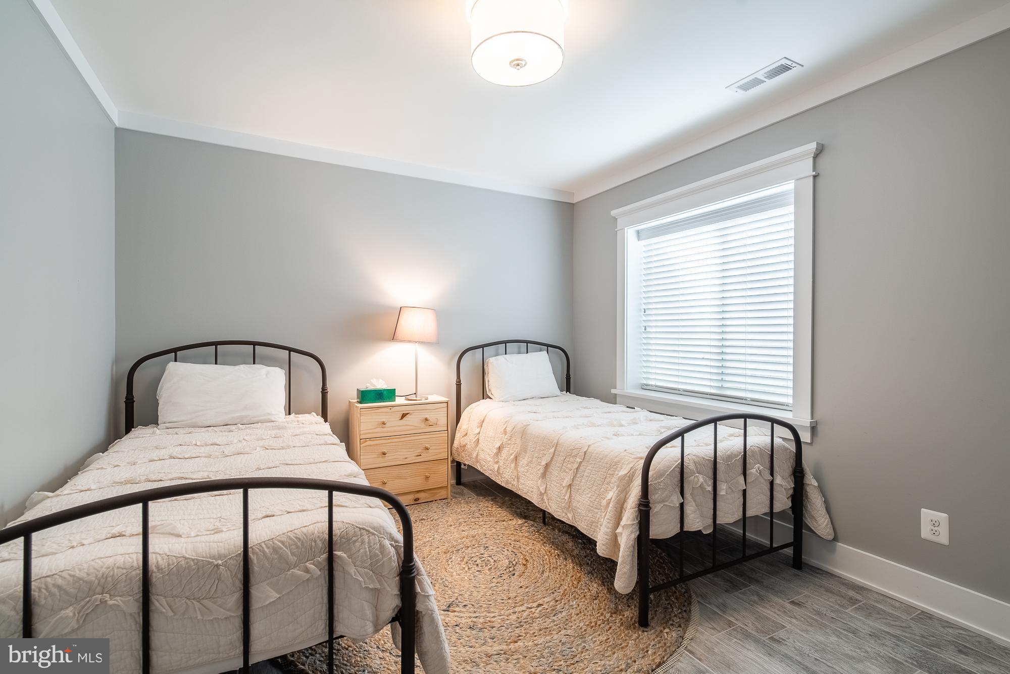 EAST HYATTSVILLE - Residential