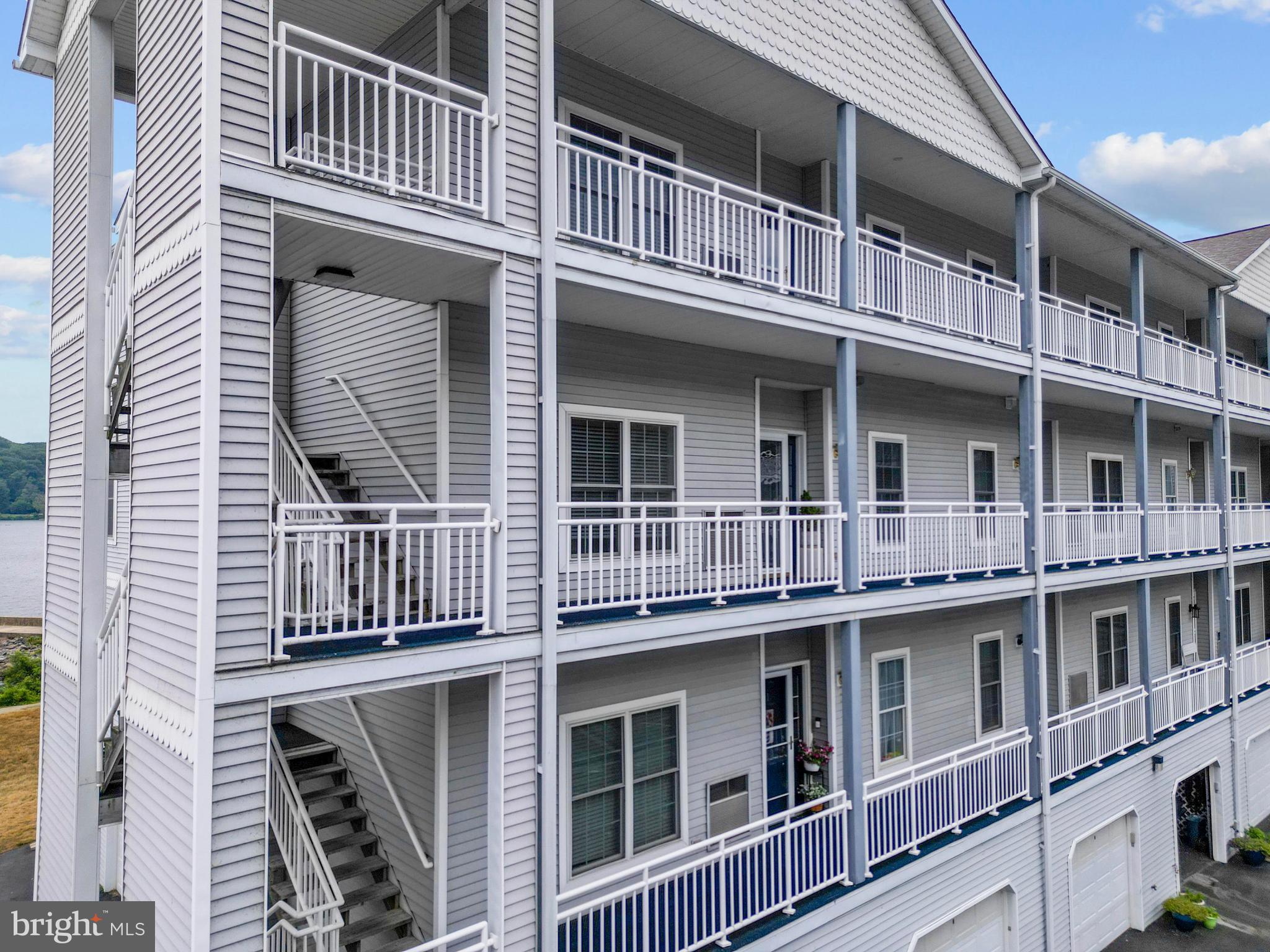 TOMES LANDING II - Residential